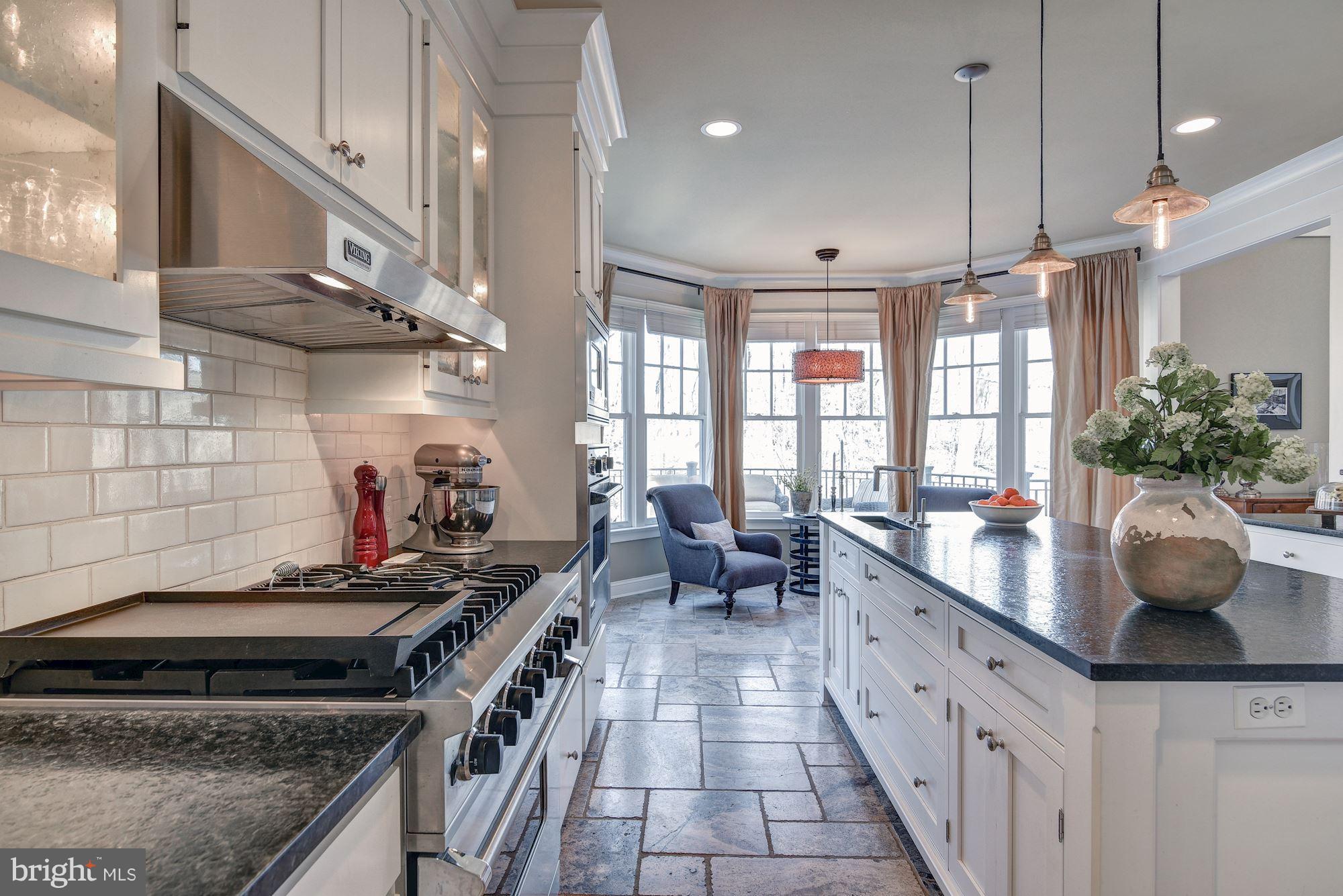 MERRY GO ROUND FARM - Residential