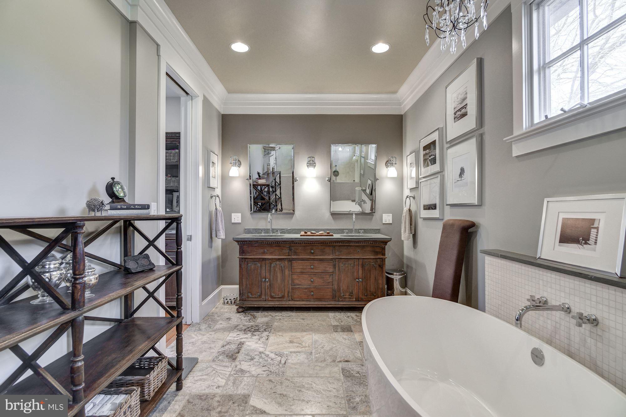 MERRY GO ROUND FARM - Residential