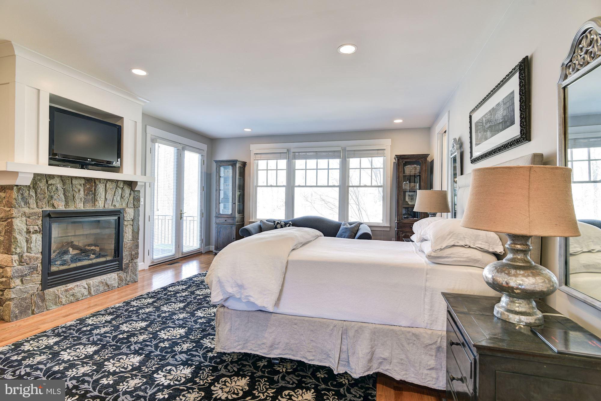 MERRY GO ROUND FARM - Residential