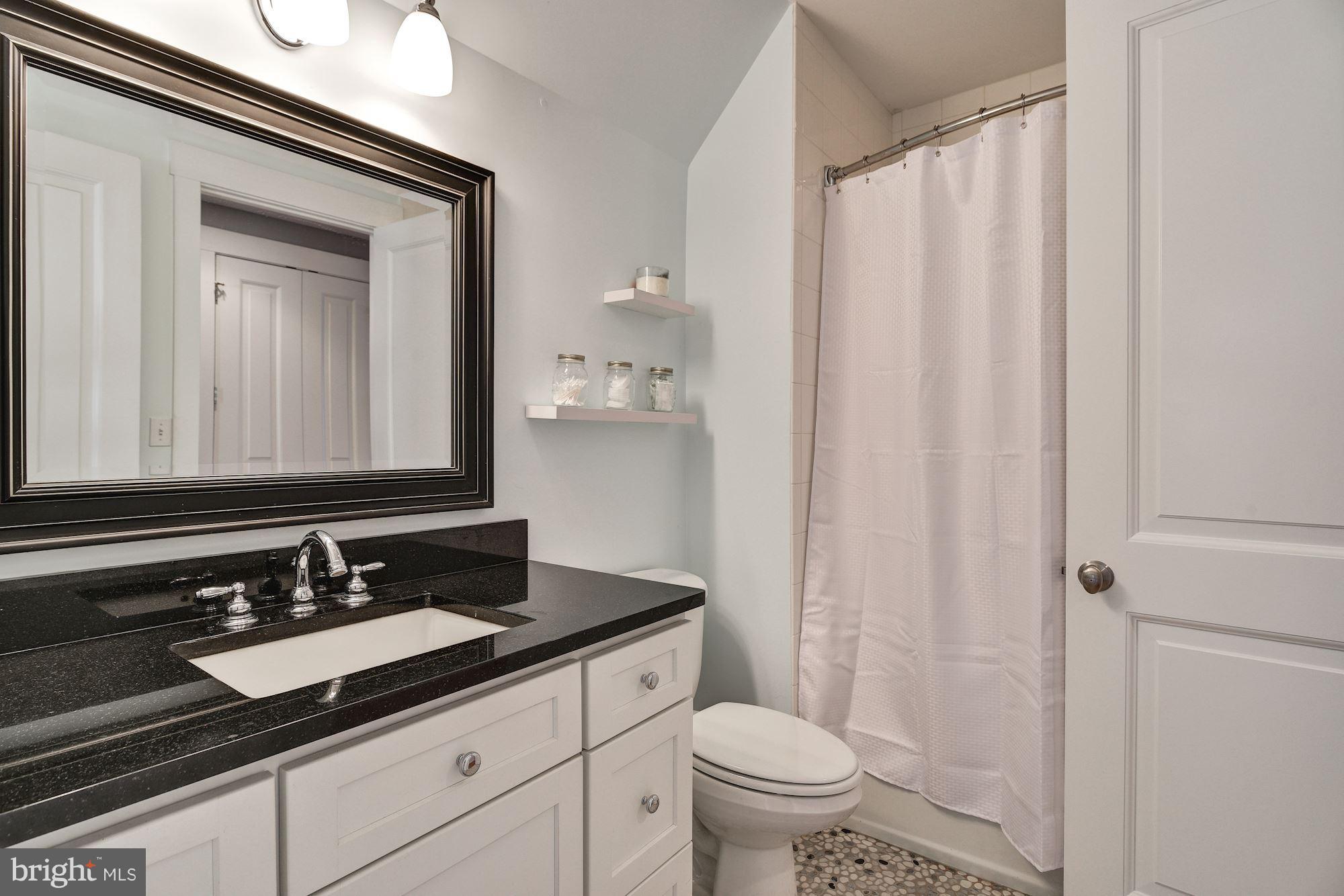 MERRY GO ROUND FARM - Residential