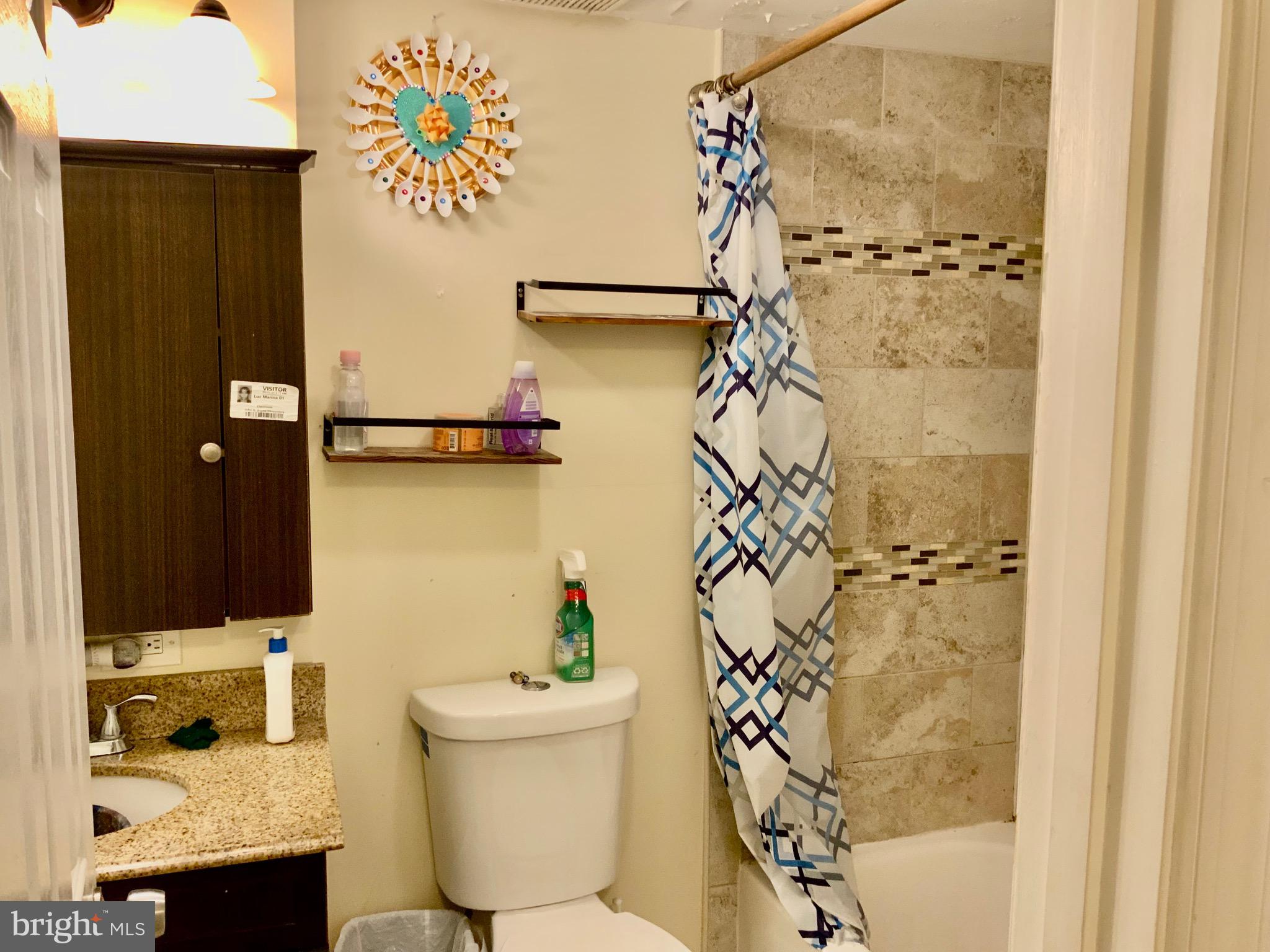 OLD TOWNE VILLAGE CONDOMINIUMS - Residential