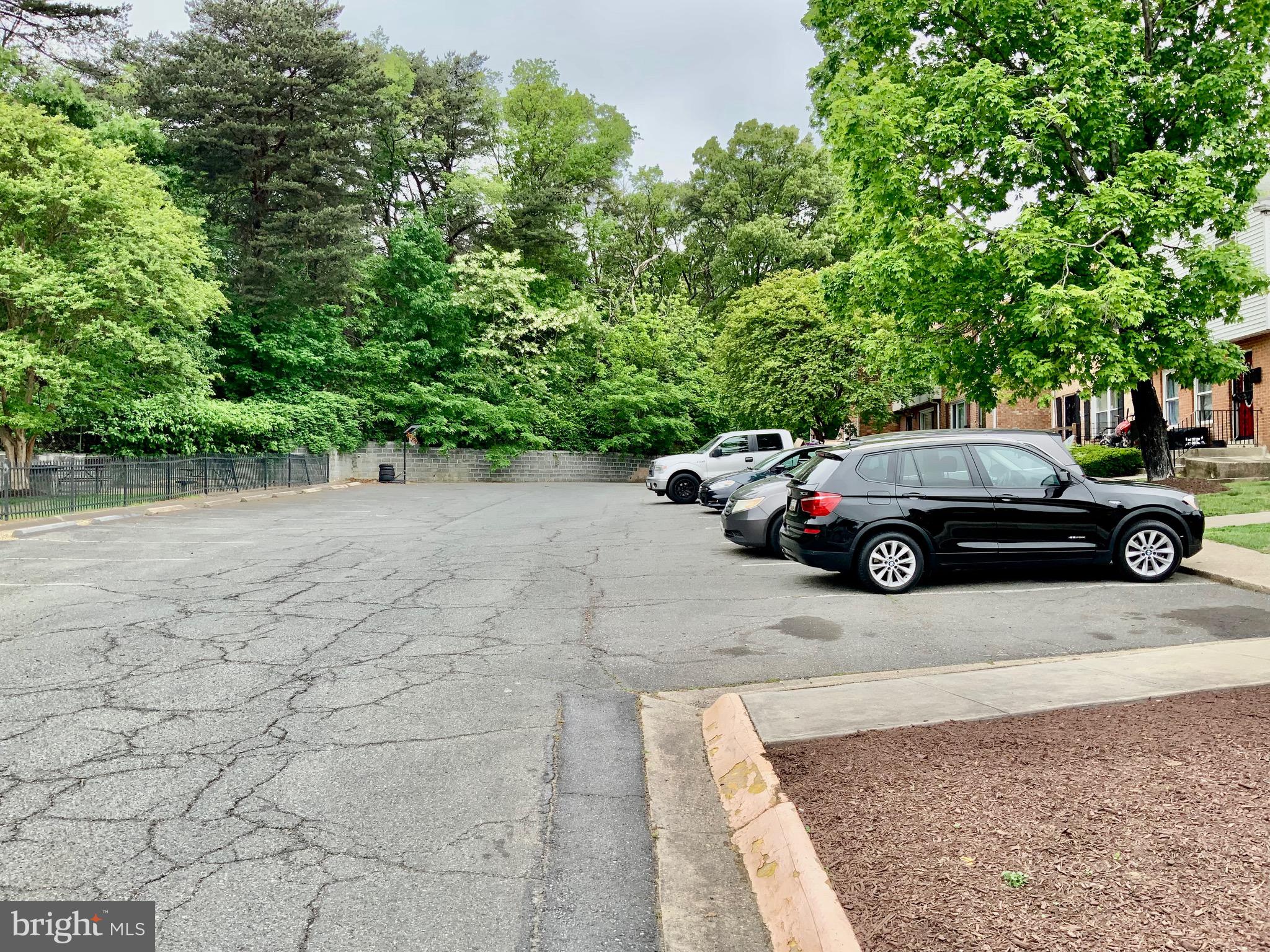 OLD TOWNE VILLAGE CONDOMINIUMS - Residential