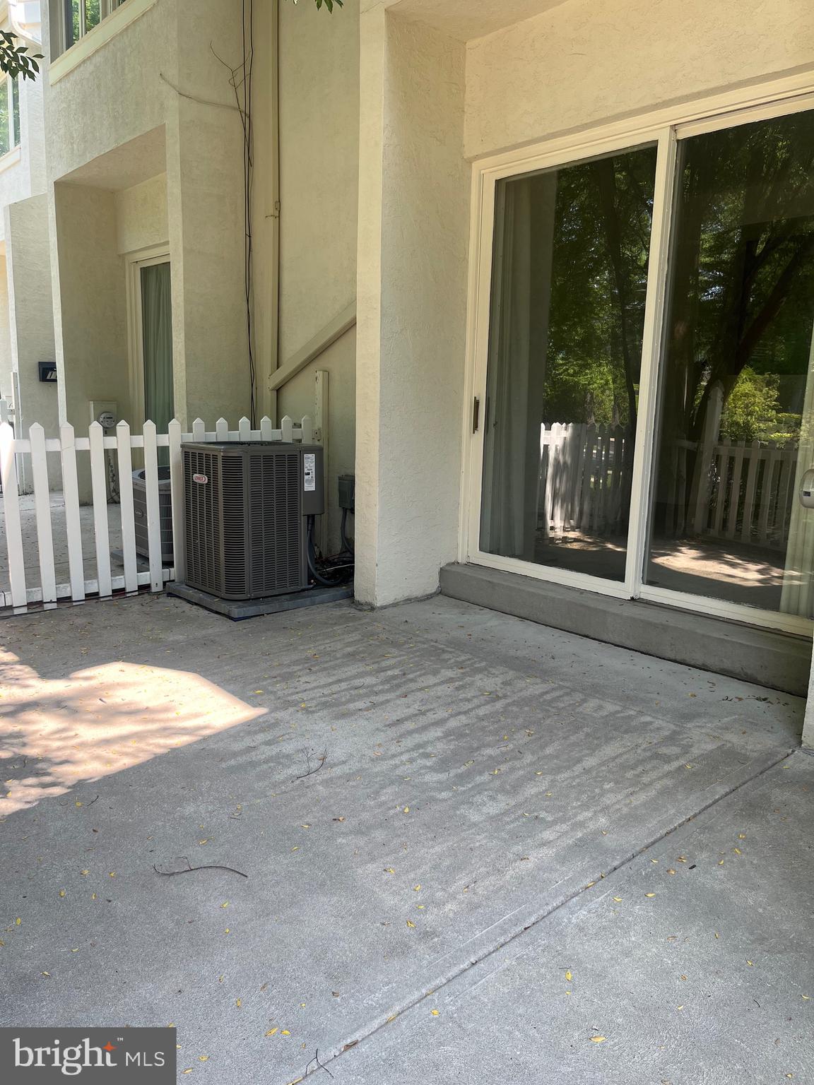 113 MONTROSE AVENUE