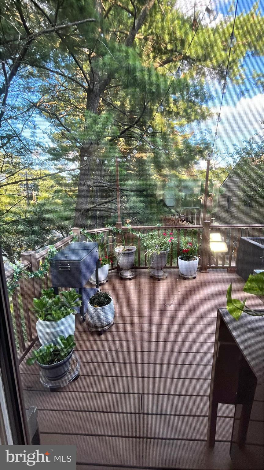 TIMBERLAWN - Residential Lease