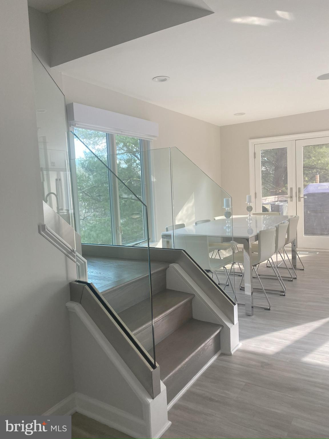 TIMBERLAWN - Residential Lease