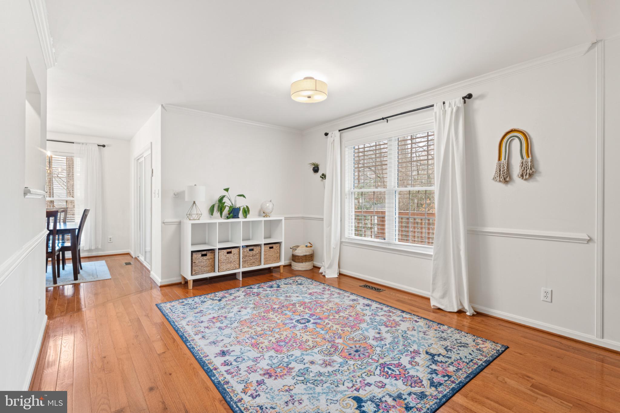 OAKMONT VILLAGE - Residential