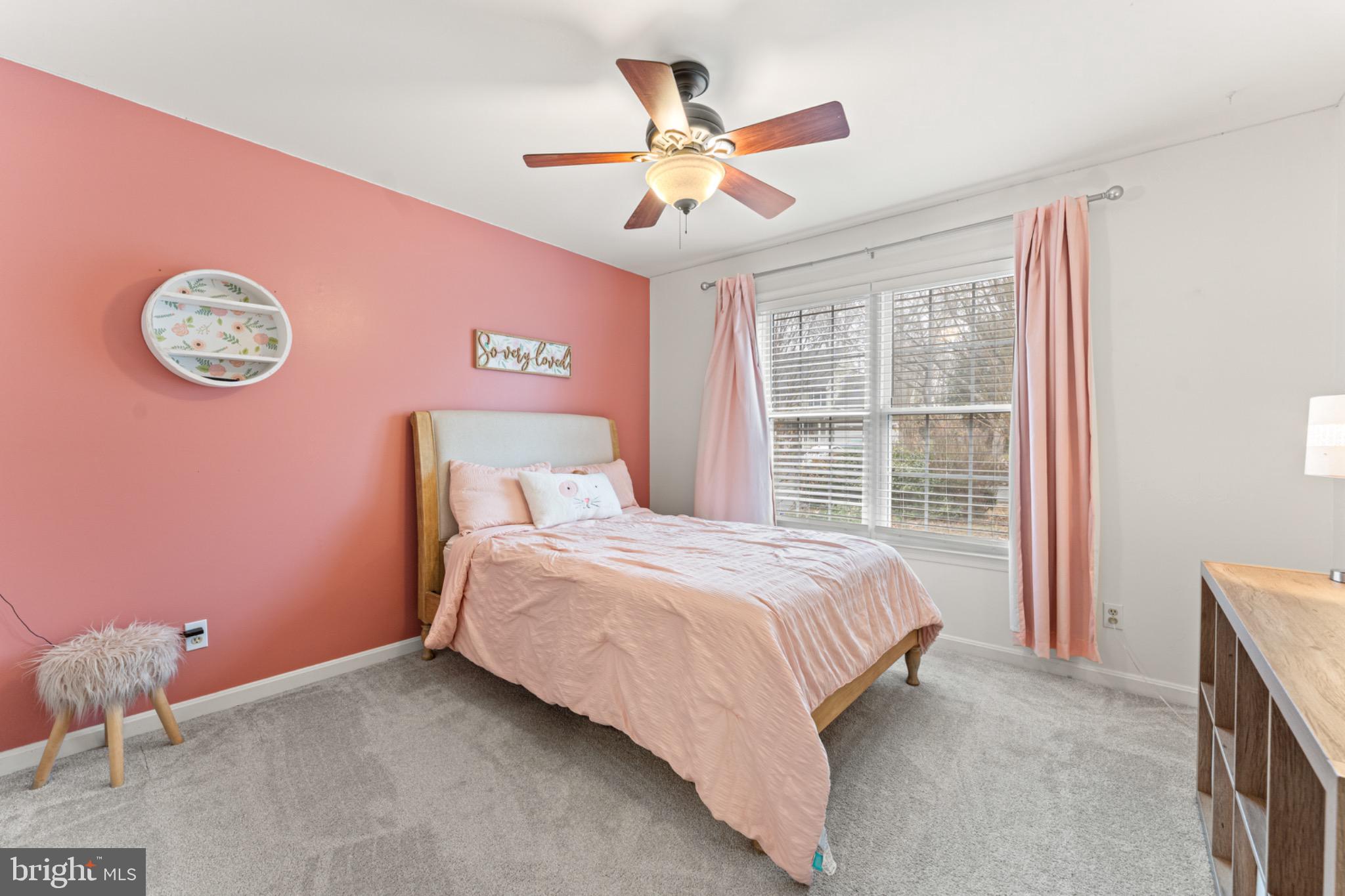 OAKMONT VILLAGE - Residential