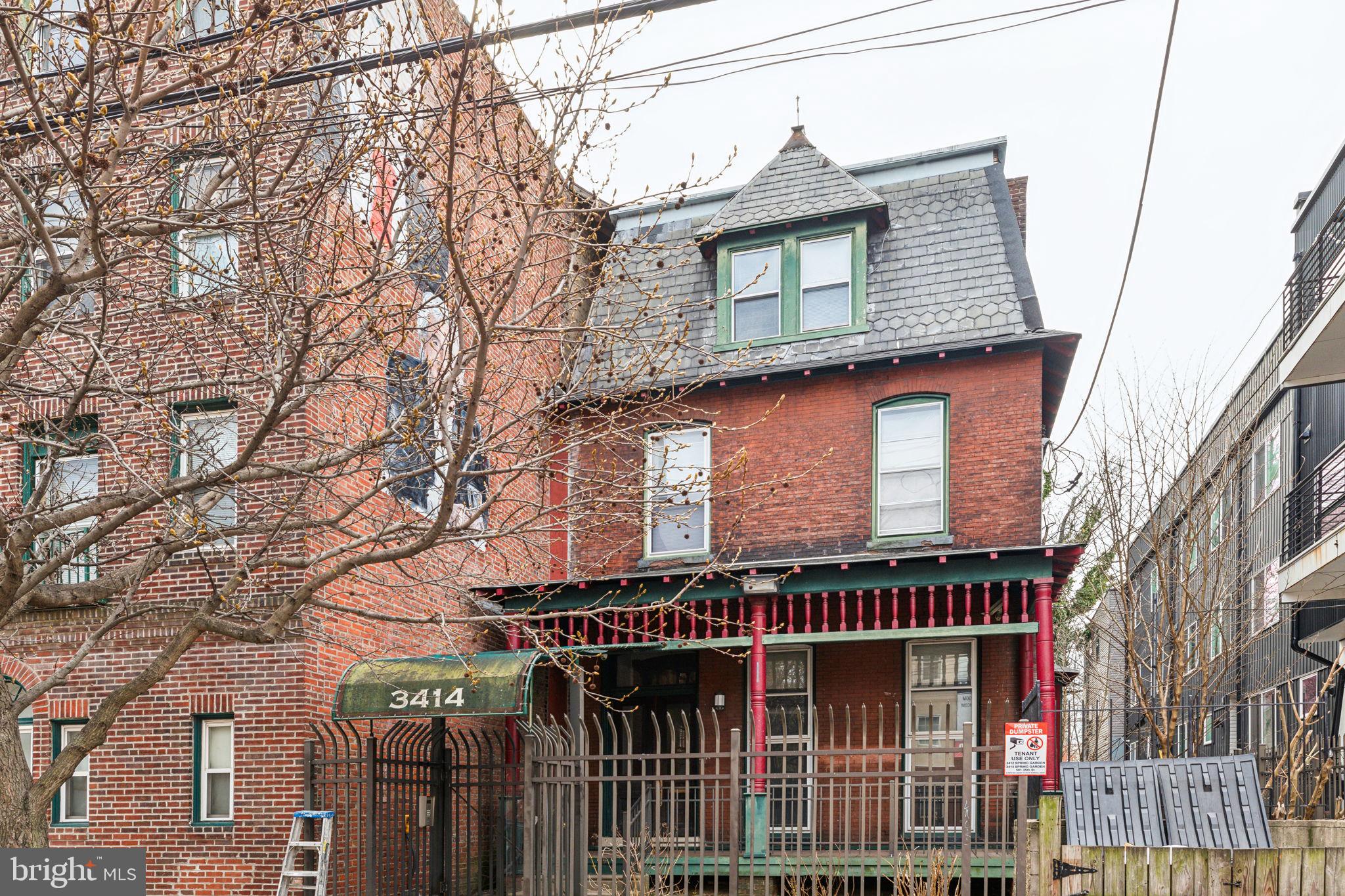 UNIVERSITY CITY - Residential Income