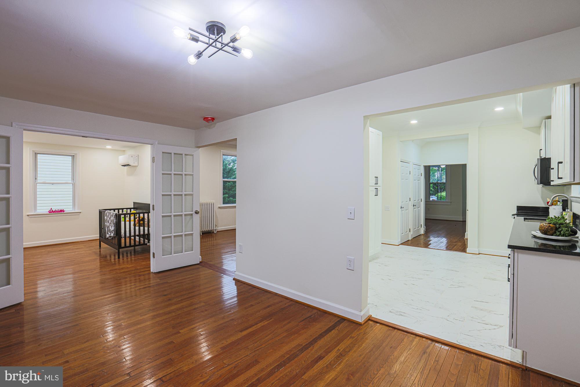 HAMILTON HEIGHTS - Residential