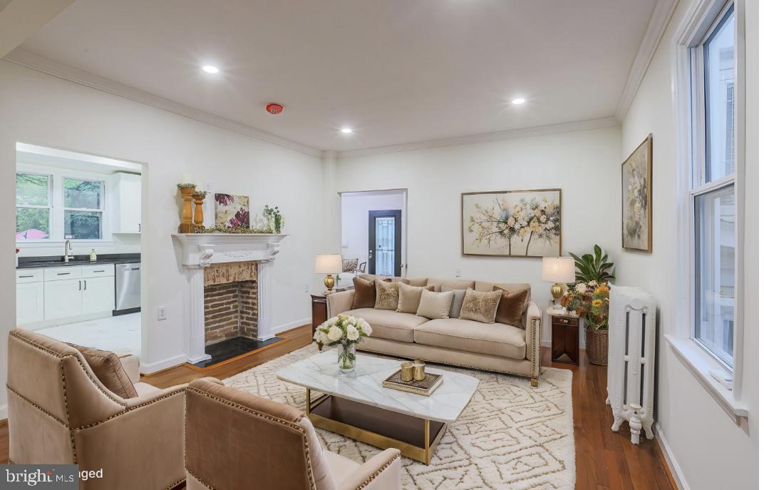 HAMILTON HEIGHTS - Residential