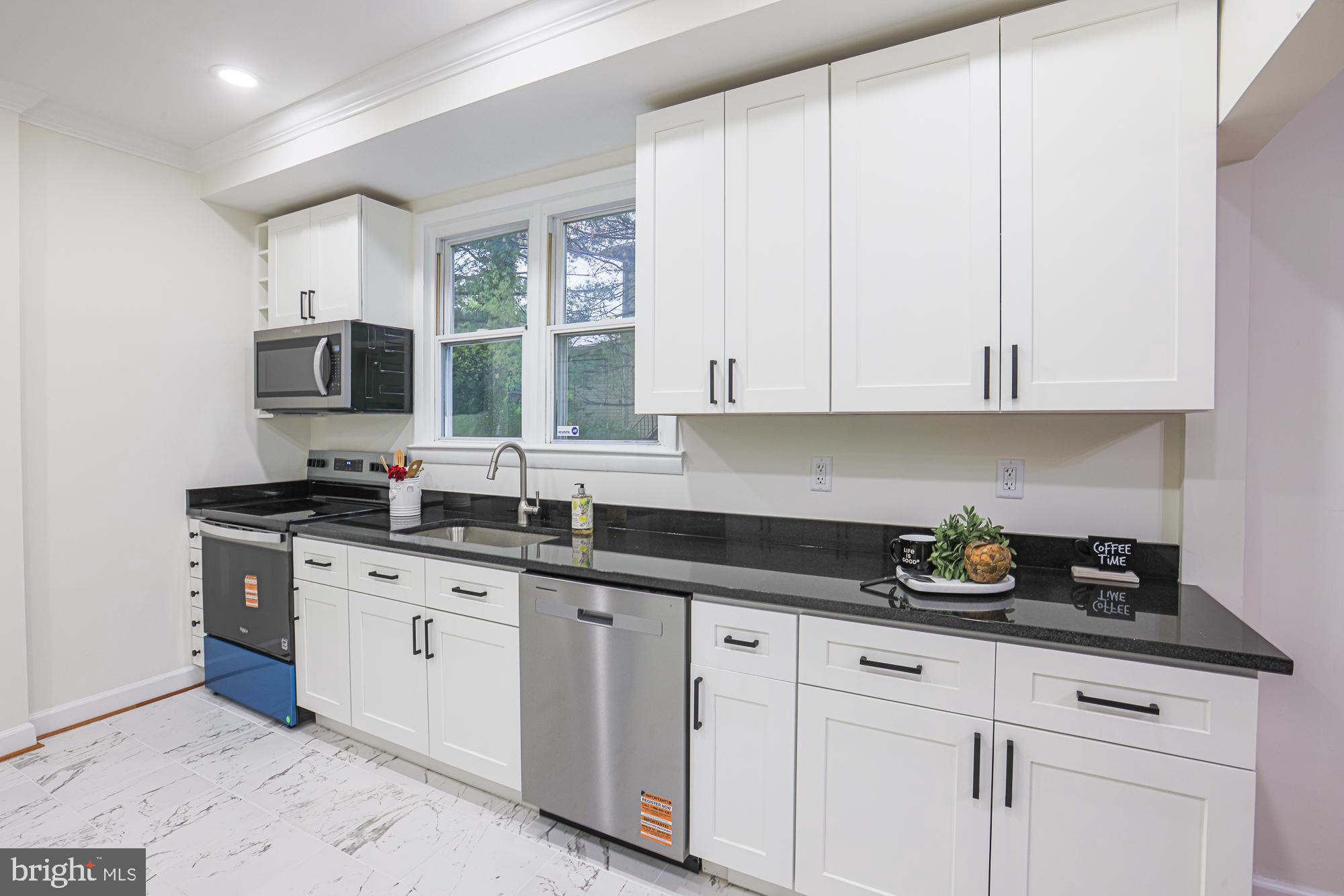 HAMILTON HEIGHTS - Residential