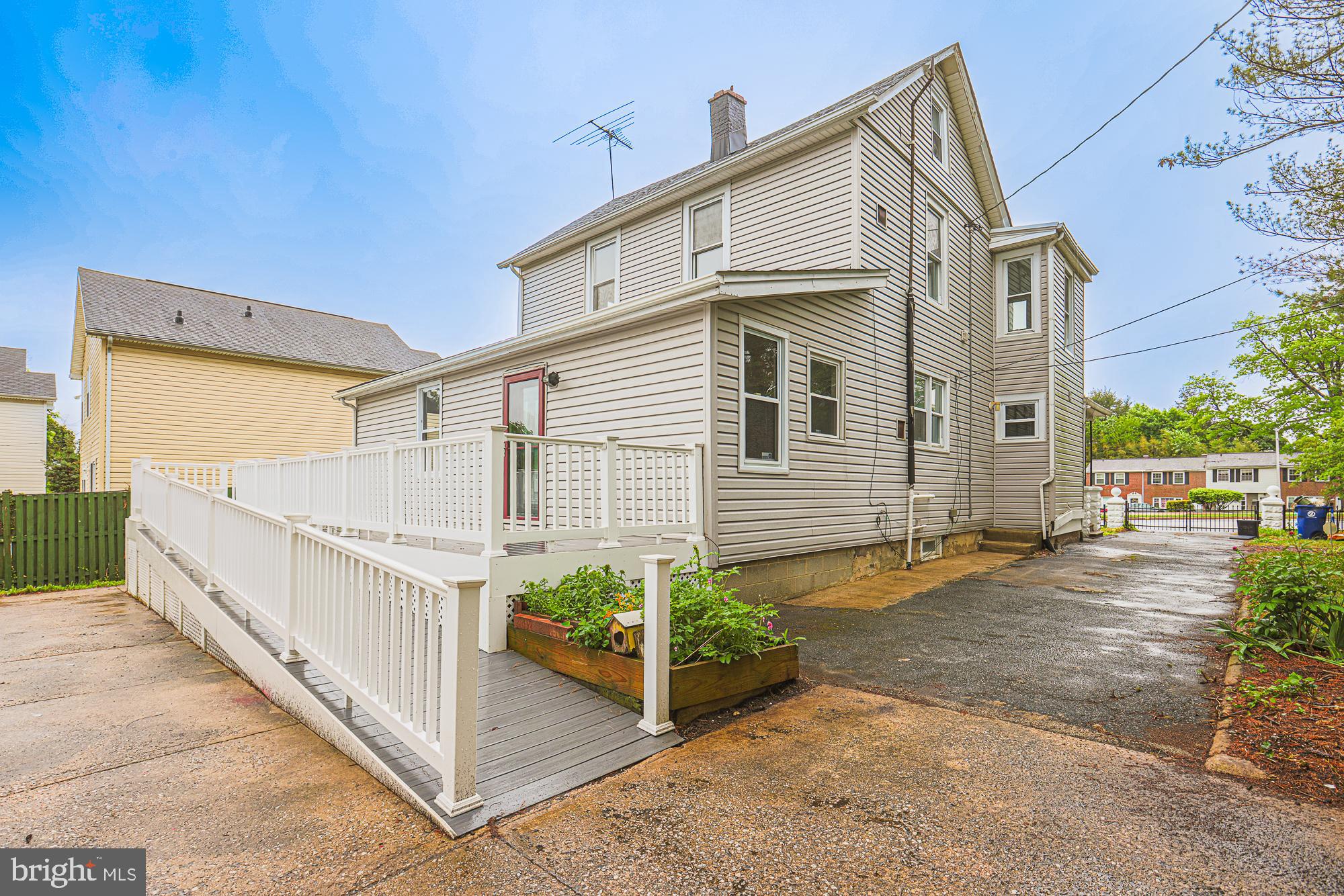 HAMILTON HEIGHTS - Residential
