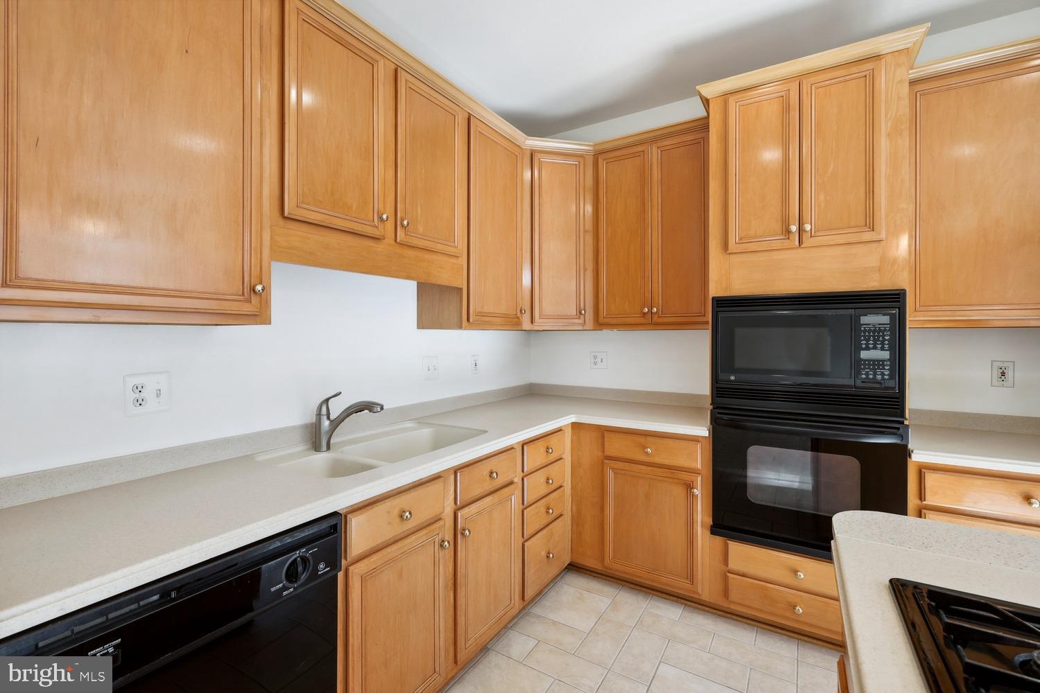 PROVIDENCE PARK - Residential