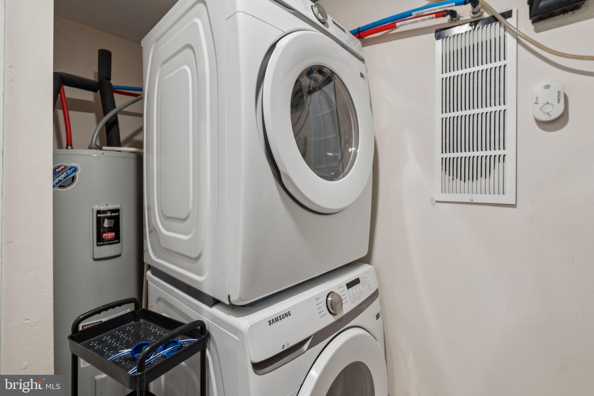 LOWER MOYAMENSING - Residential