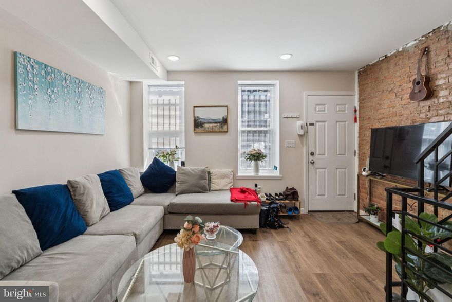 Welcome to 703 Winton St, a beautifully renovated home on a quiet South Philly block. This move-in ready property features an open floor plan, large modern kitchen with stainless steel appliances, soft-close shaker cabinets, and quartz countertops. Durable Lifeproof flooring runs throughout the home, offering scratch, stain, and water resistance for easy maintenance.
Upstairs you’ll find two spacious bedrooms, each with its own private full bathroom. The finished basement includes a washer/dryer and a convenient powder room. Enjoy a fenced backyard patio—perfect for relaxing or entertaining.
All new systems including gas heat and central air. Fantastic location with a Walk Score of 94 and Transit Score of 74, close to the BOK Building, Two Persons Coffee, Miles Table, Frangelli's Bakery, and the shops and restaurants along East Passyunk Avenue. Easy access to I-95.
A great opportunity to own a fully renovated South Philadelphia home for under $300K.