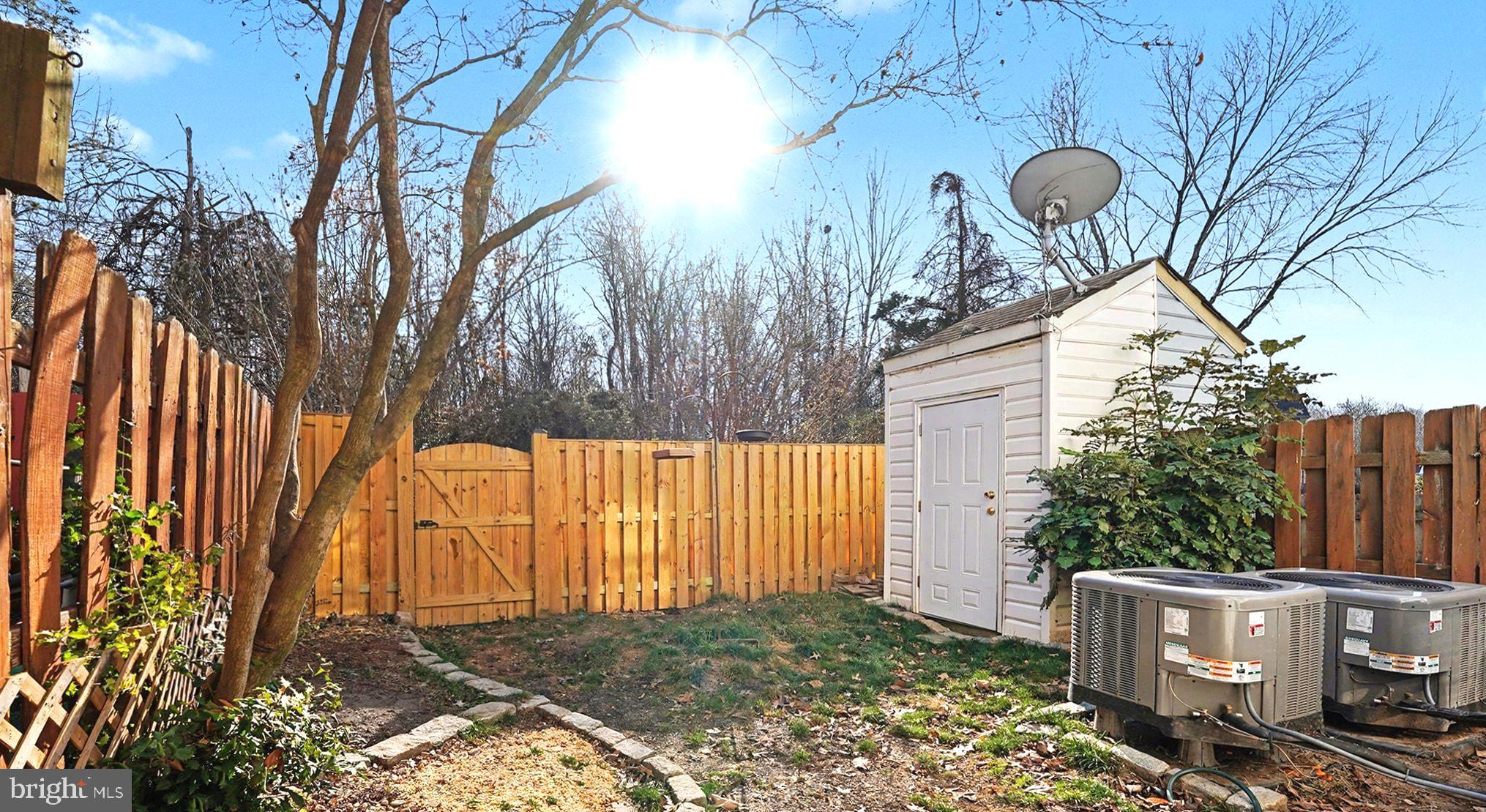 POTOMAC HILLS - Residential