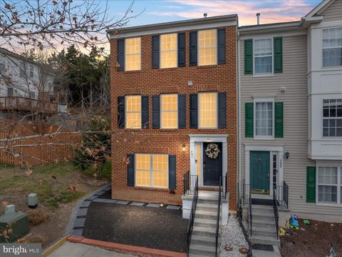 1301 PENDLETON LANE STRASBURG VA 22657