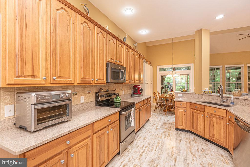 OCEAN PINES - THE PARKE - Residential