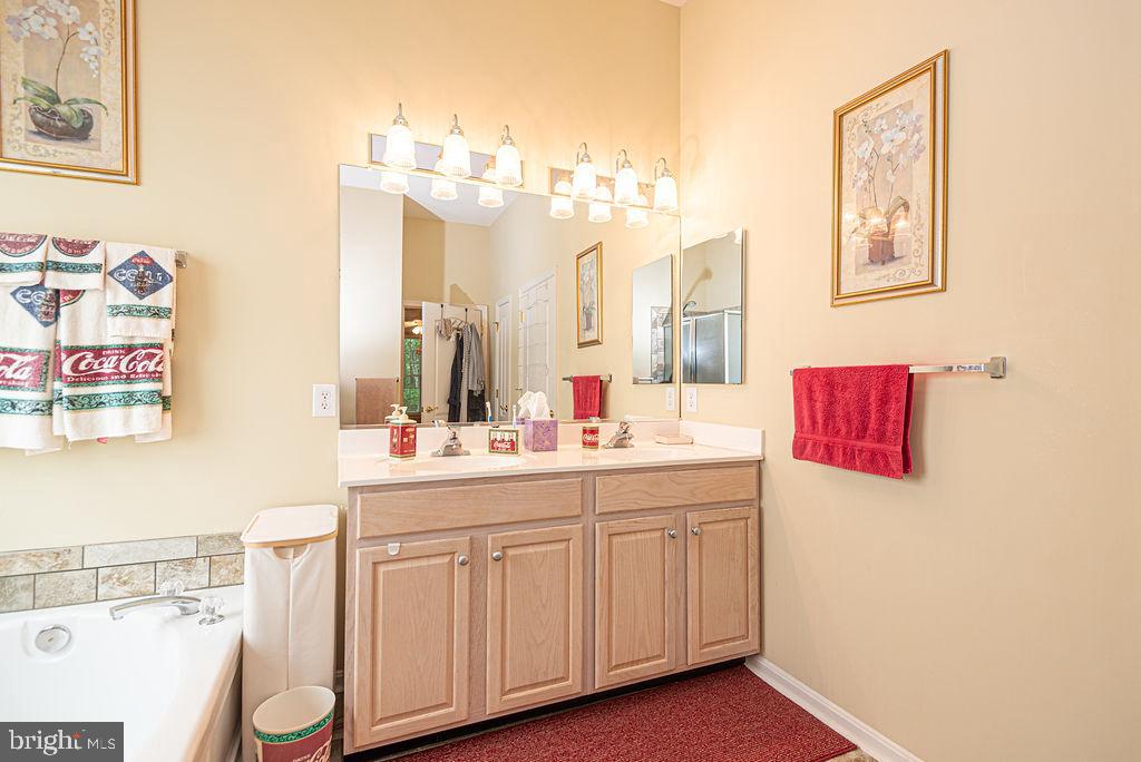 OCEAN PINES - THE PARKE - Residential