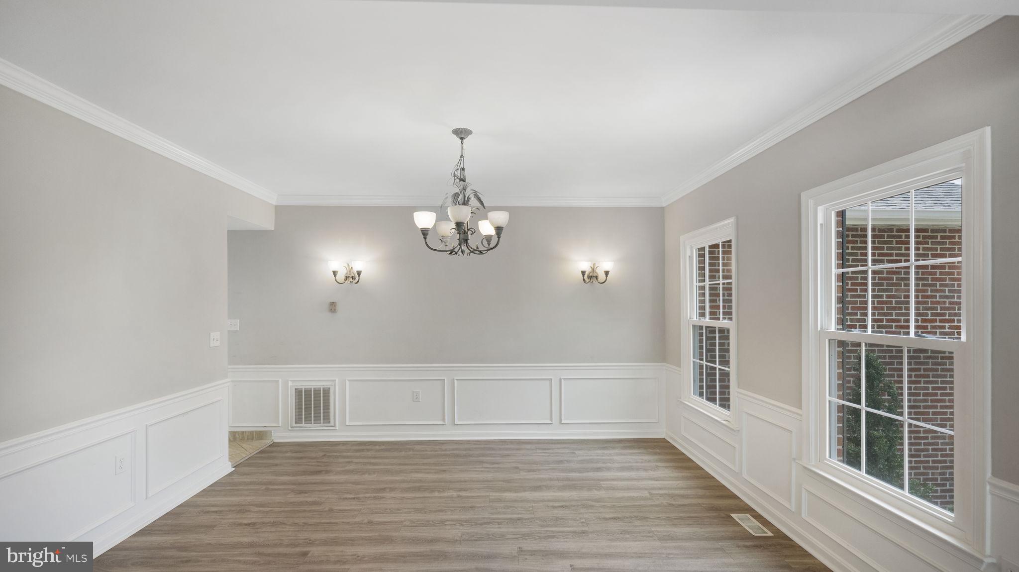 EASTLAND - Residential