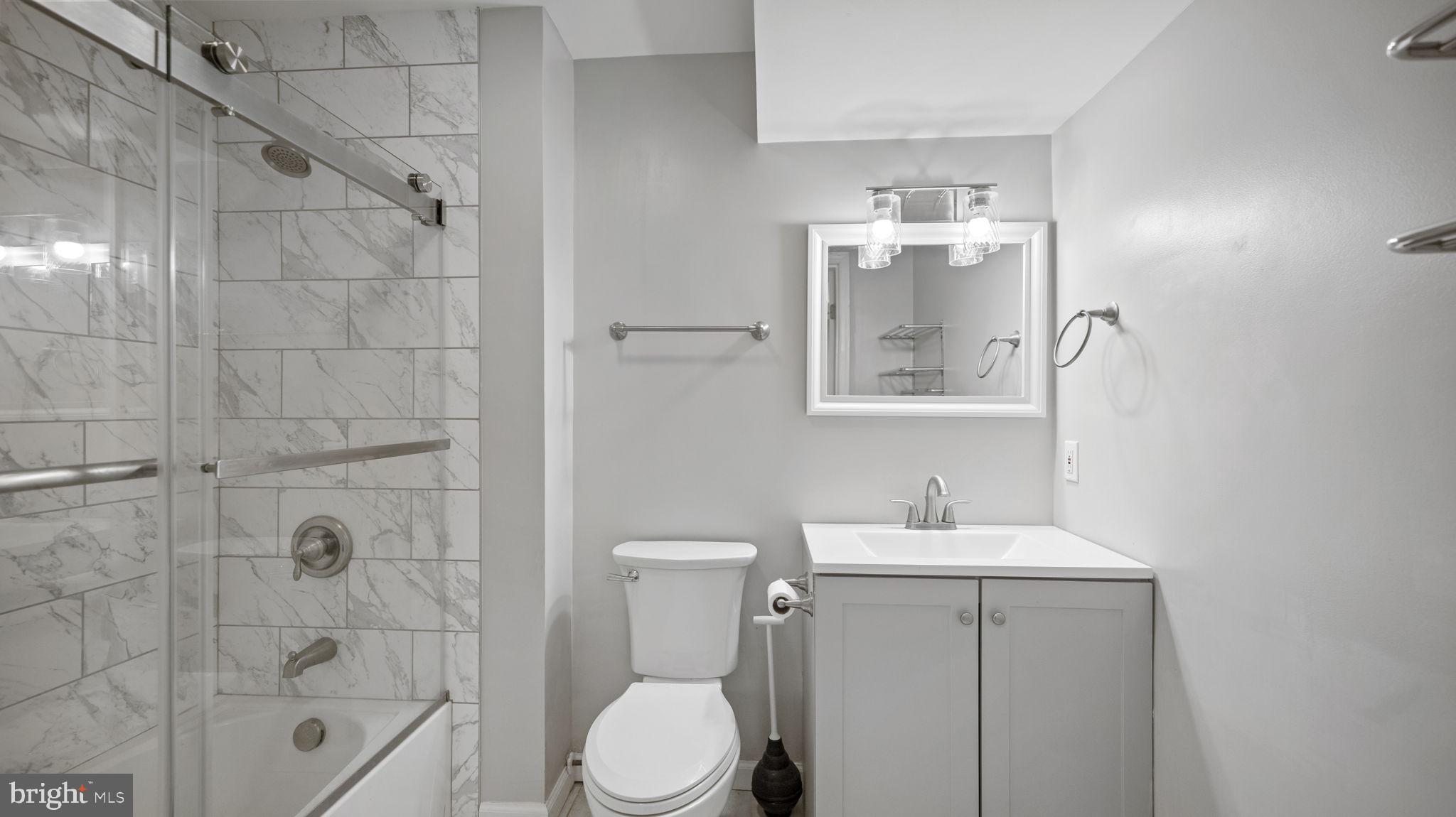 EASTLAND - Residential