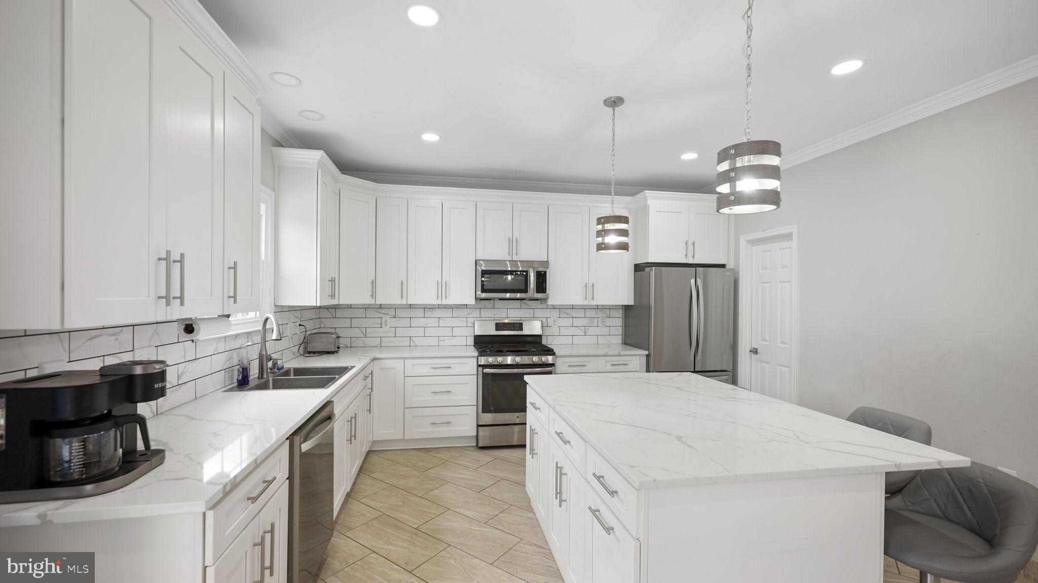 EASTLAND - Residential