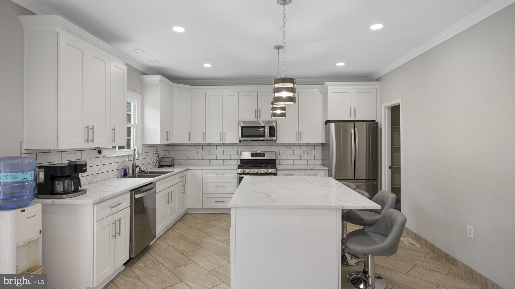 EASTLAND - Residential