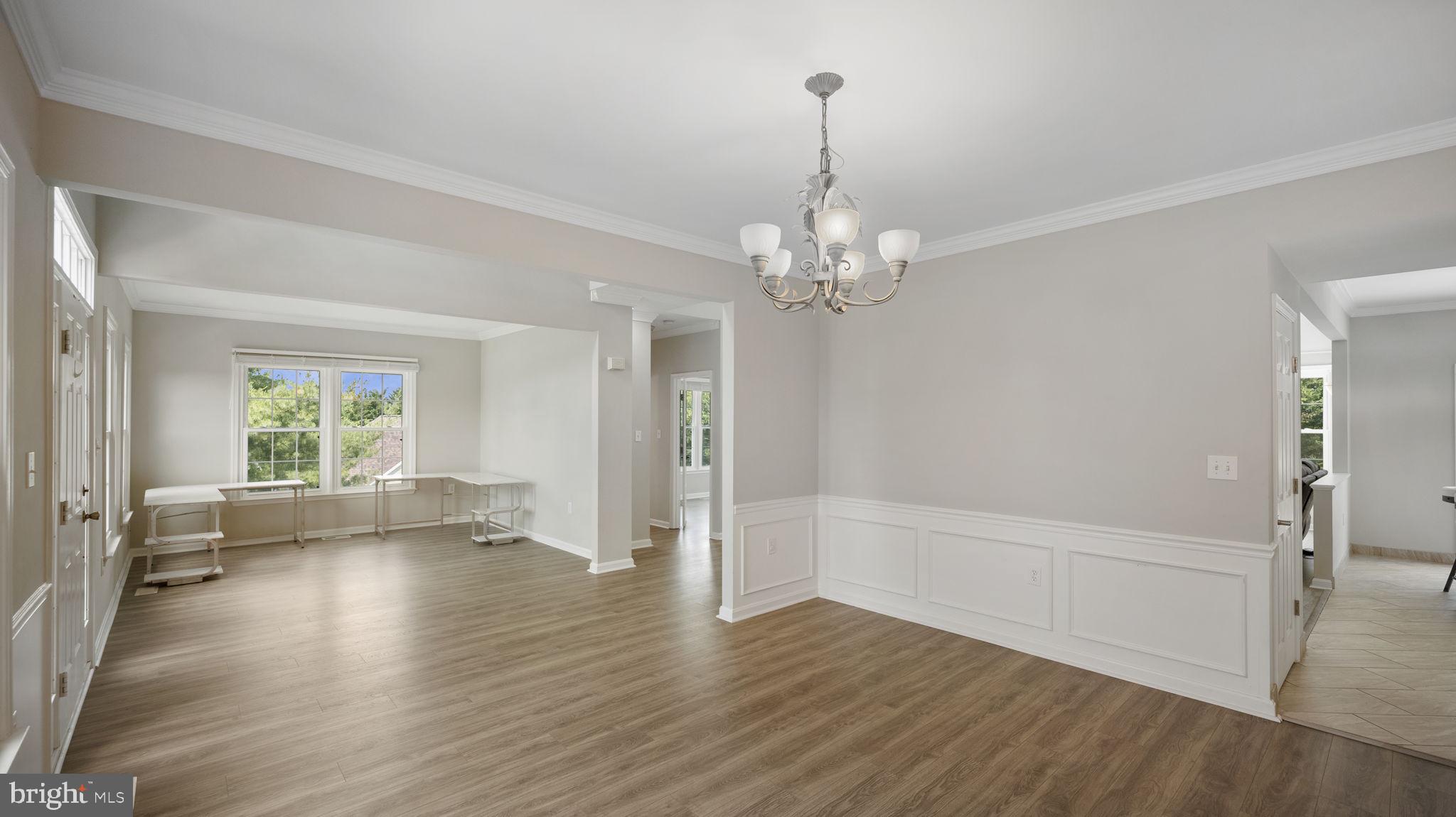 EASTLAND - Residential