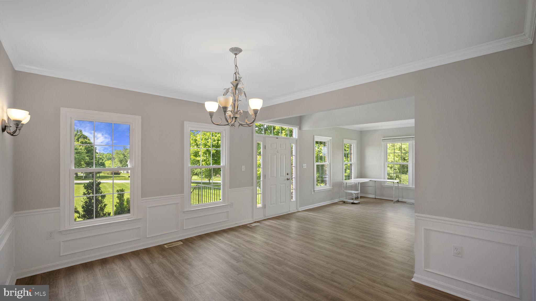 EASTLAND - Residential