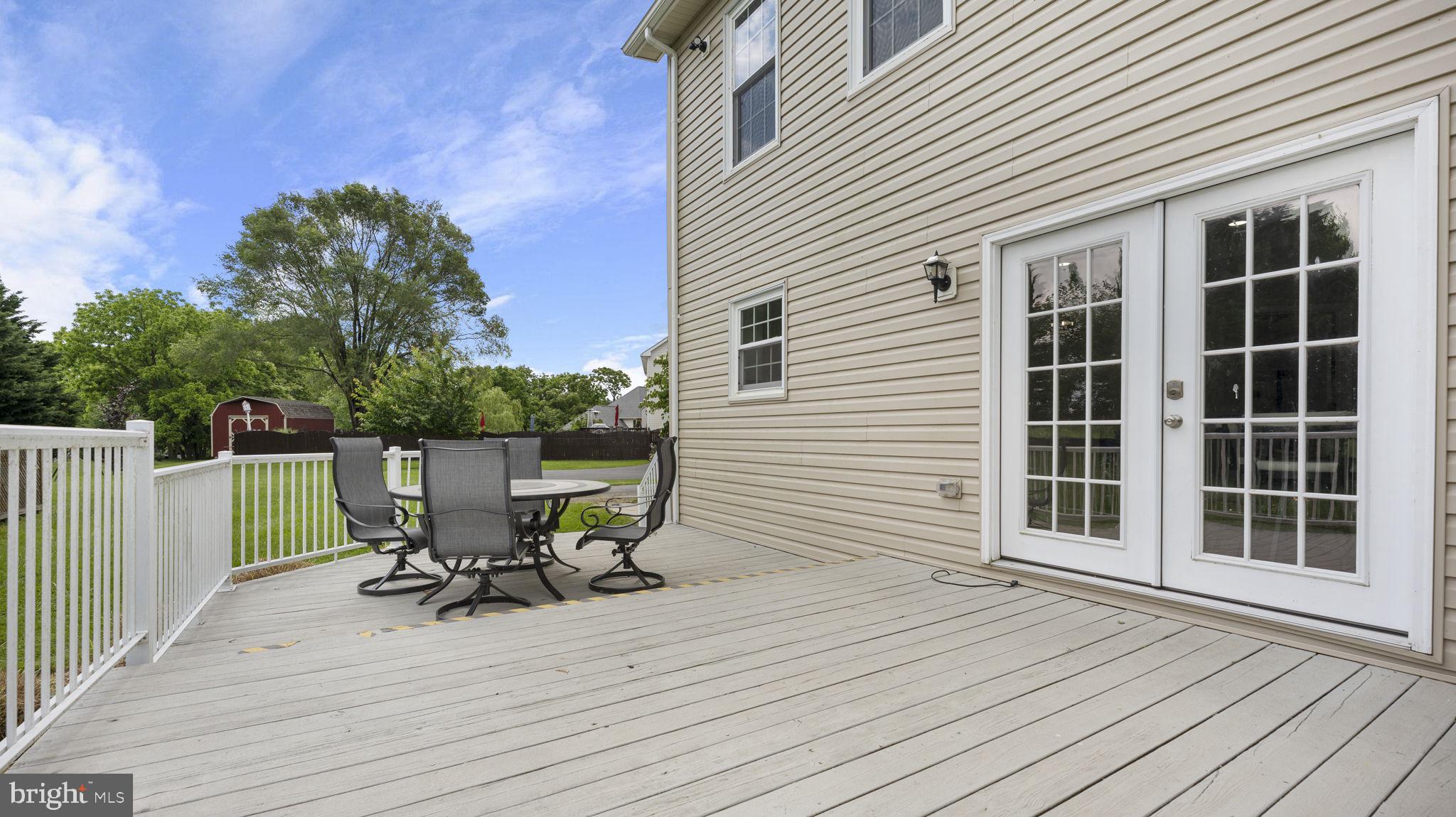 EASTLAND - Residential