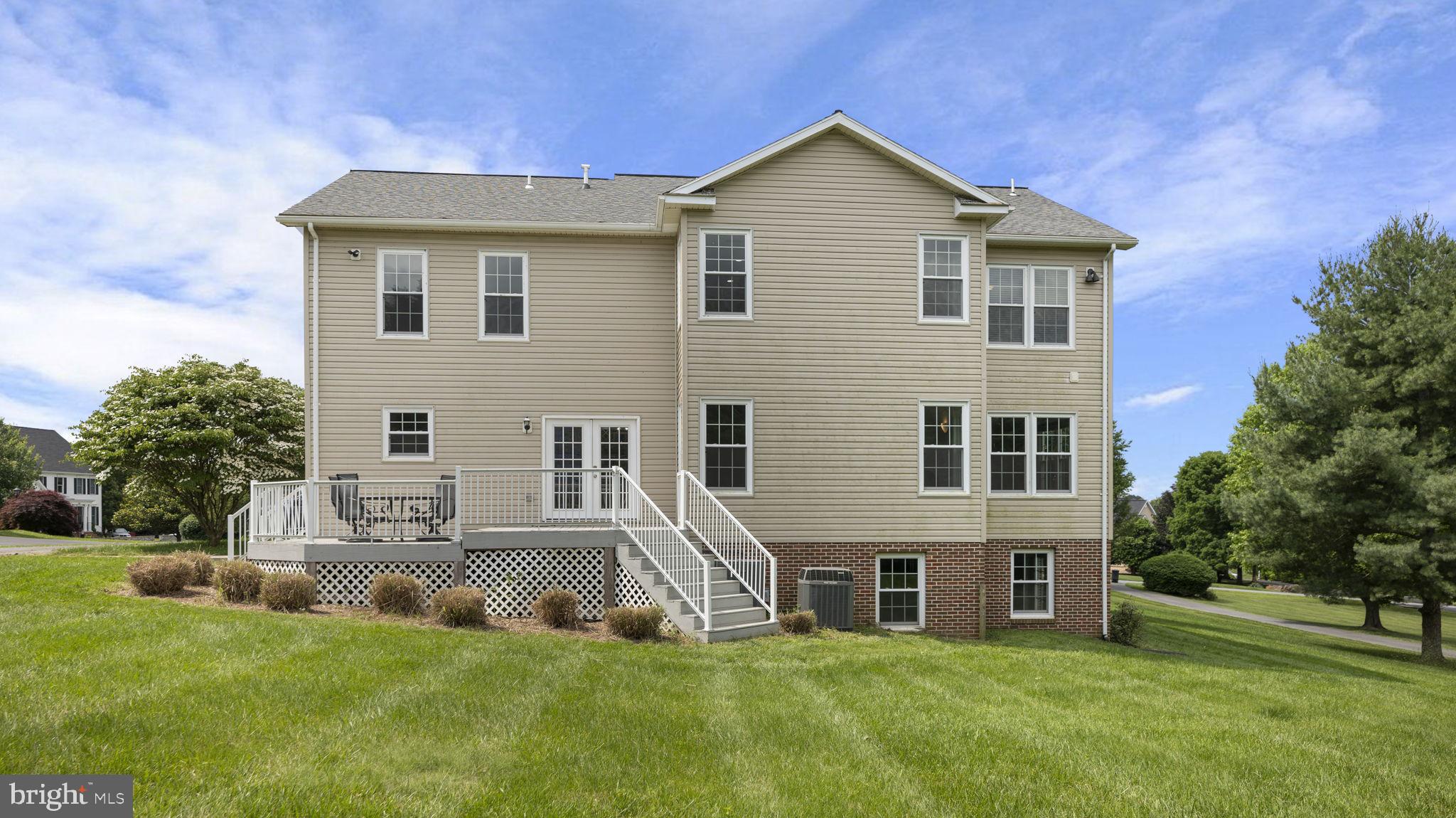 EASTLAND - Residential