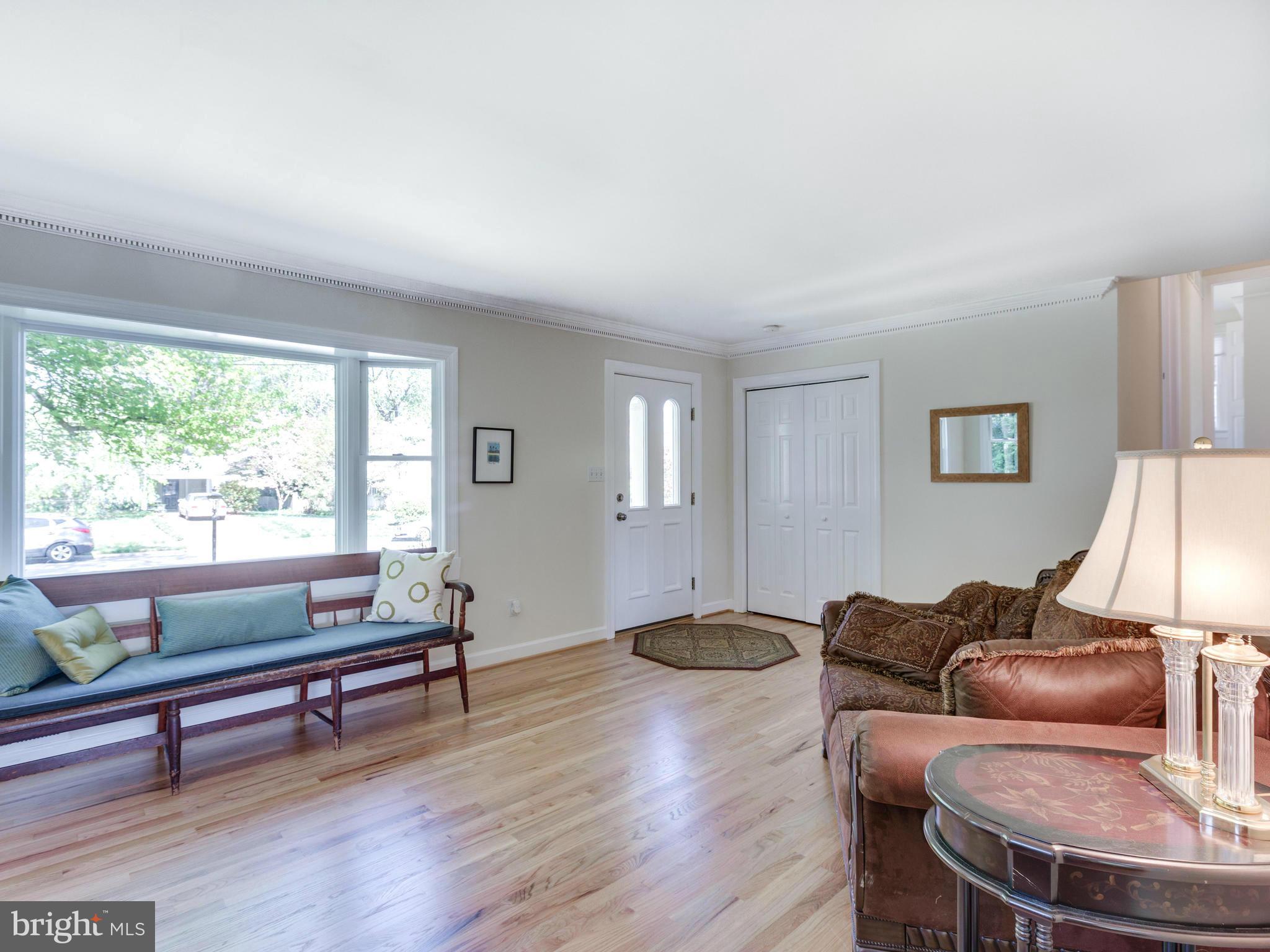 WAYNEWOOD - Residential