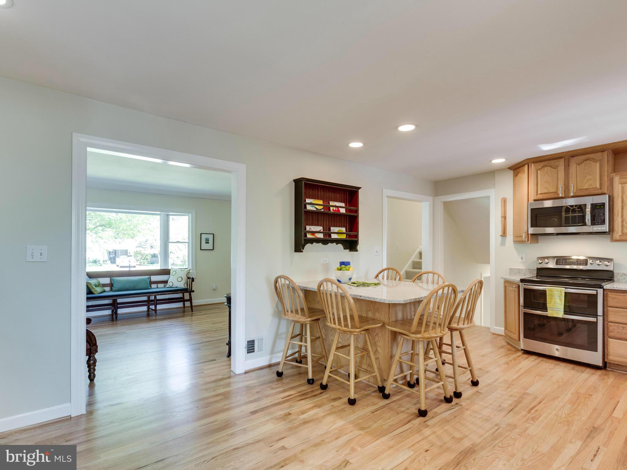 WAYNEWOOD - Residential