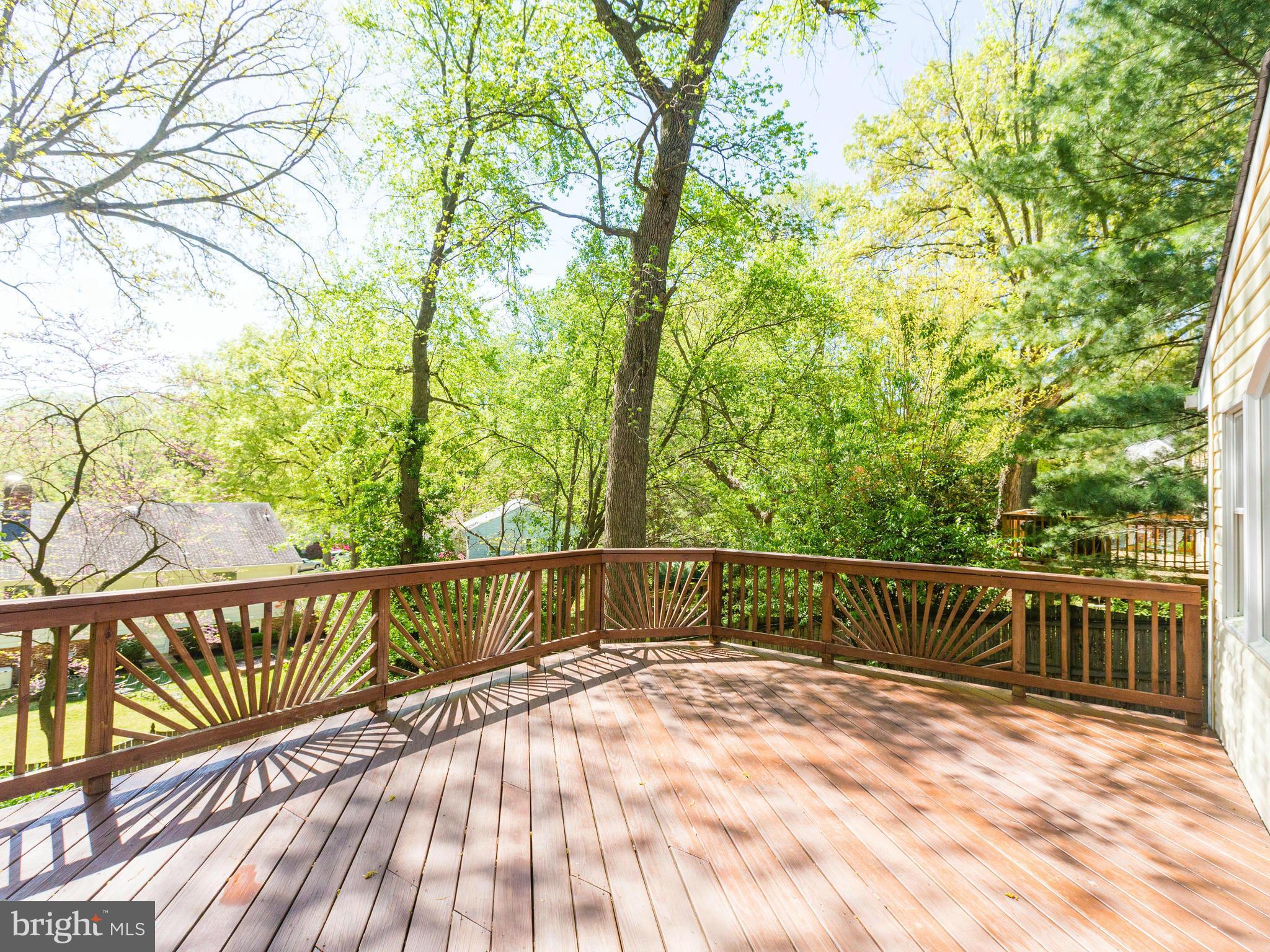 WAYNEWOOD - Residential