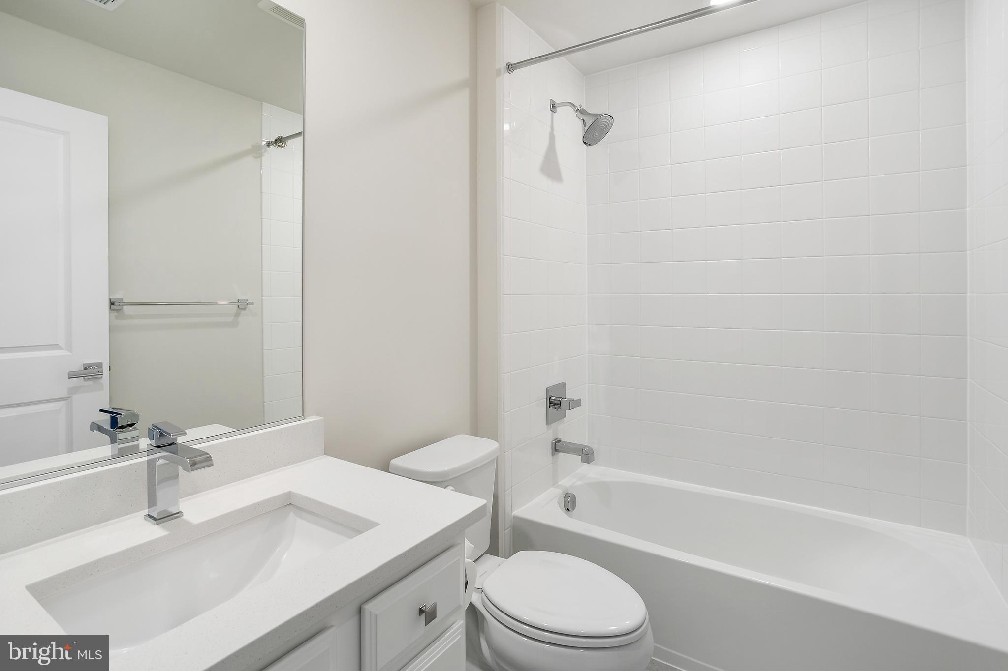 ARLINGTON HEIGHTS - Residential Lease