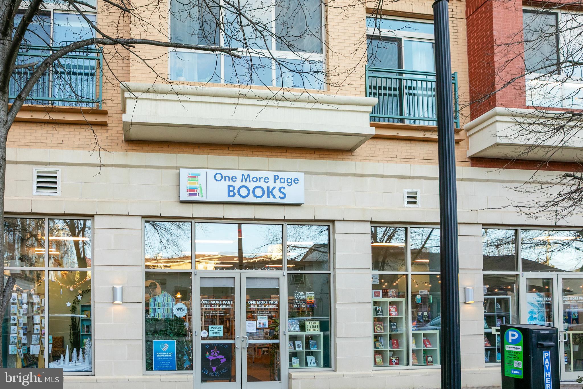 ARLINGTON HEIGHTS - Residential Lease