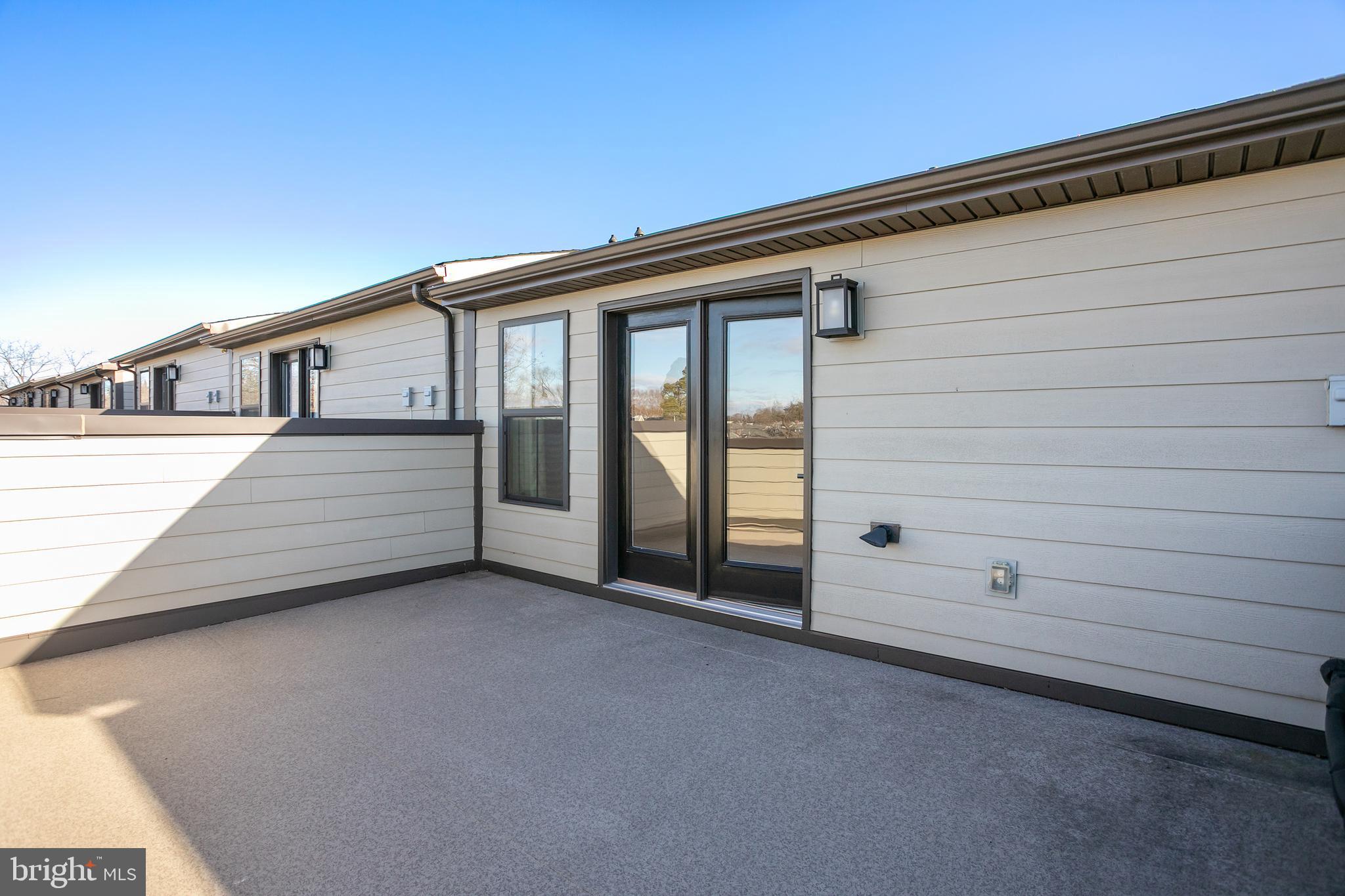 ARLINGTON HEIGHTS - Residential Lease