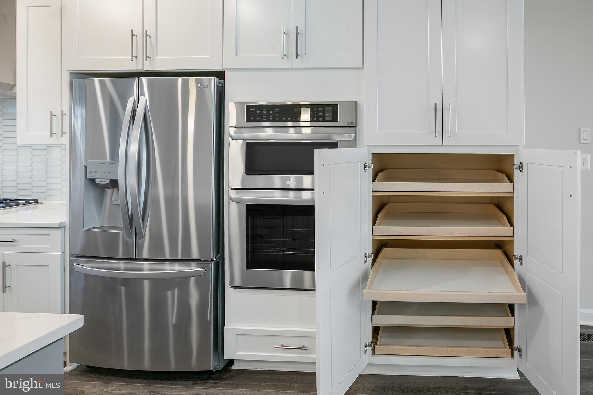 ARLINGTON HEIGHTS - Residential Lease