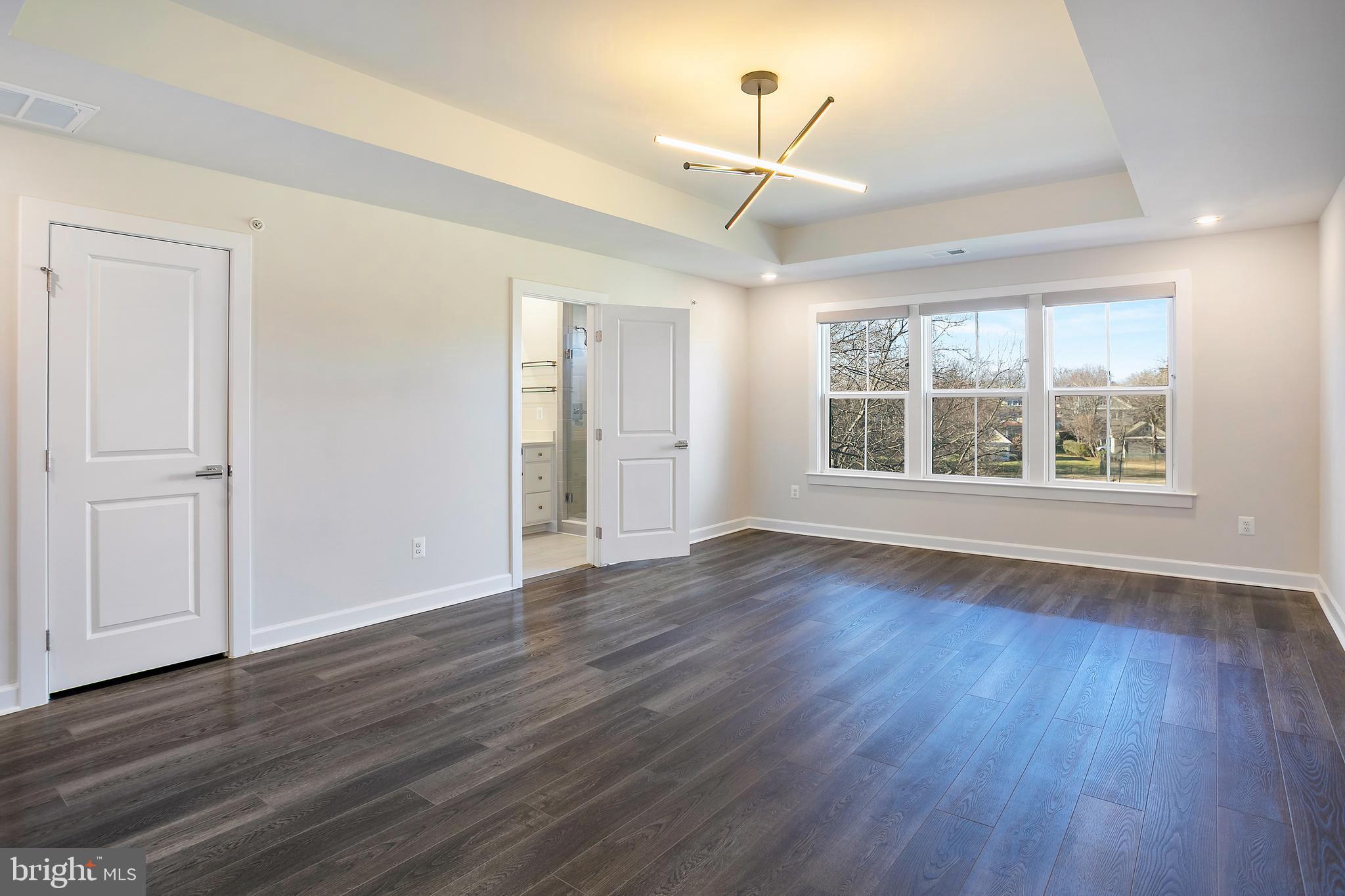 ARLINGTON HEIGHTS - Residential Lease