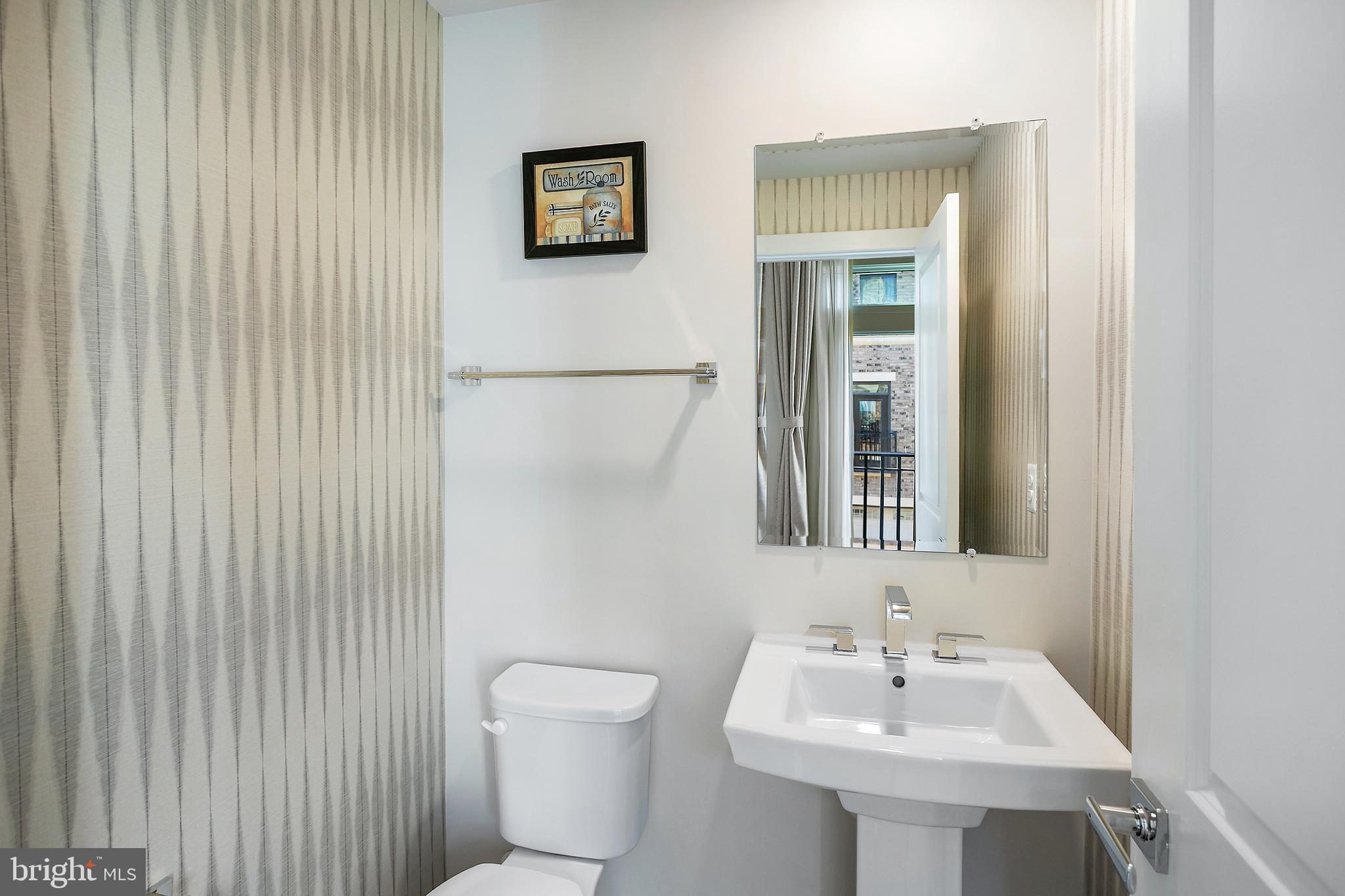 ARLINGTON HEIGHTS - Residential Lease