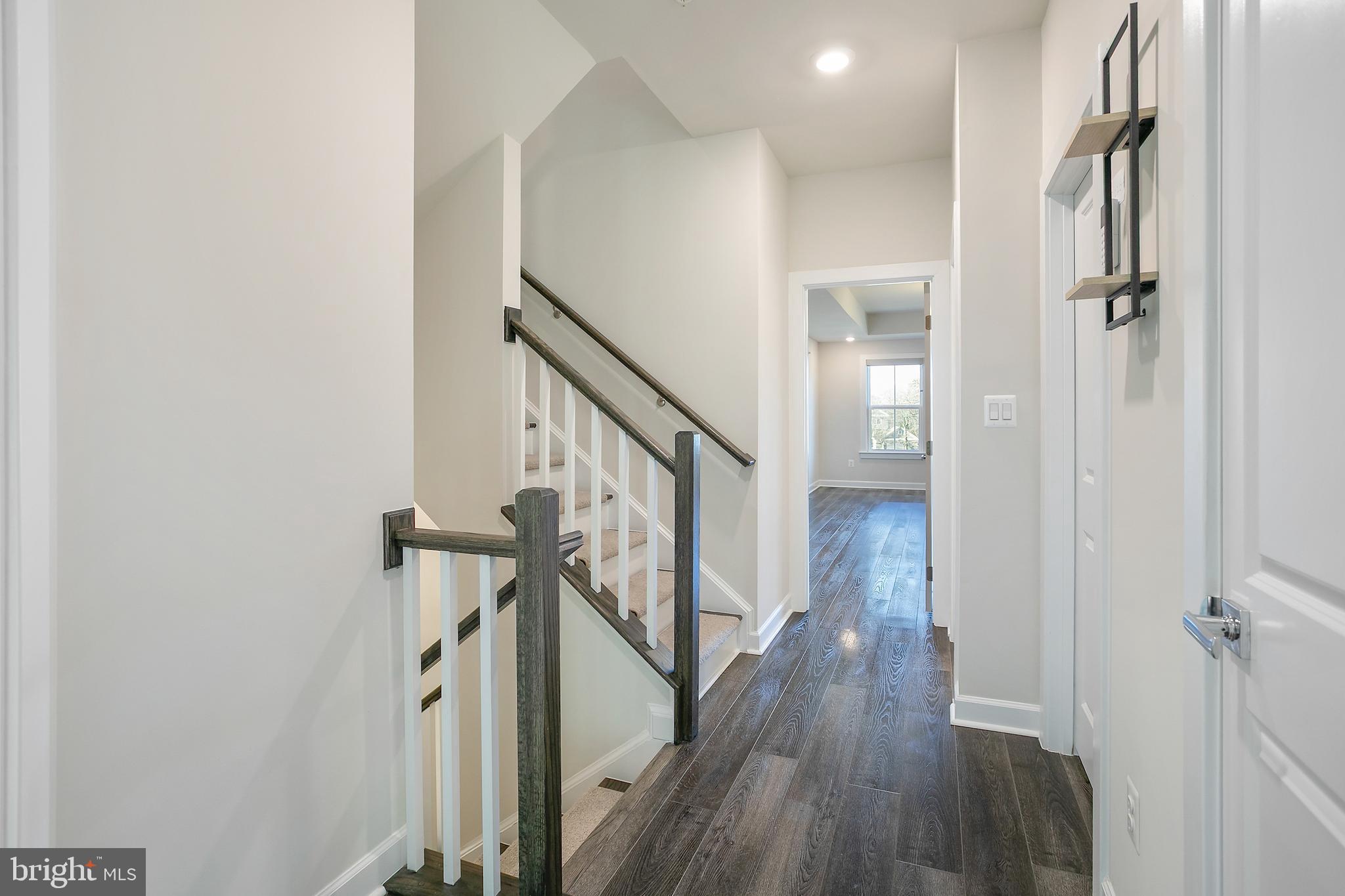 ARLINGTON HEIGHTS - Residential Lease