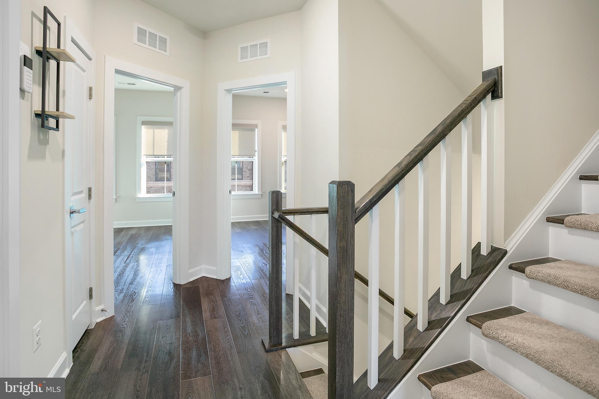 ARLINGTON HEIGHTS - Residential Lease