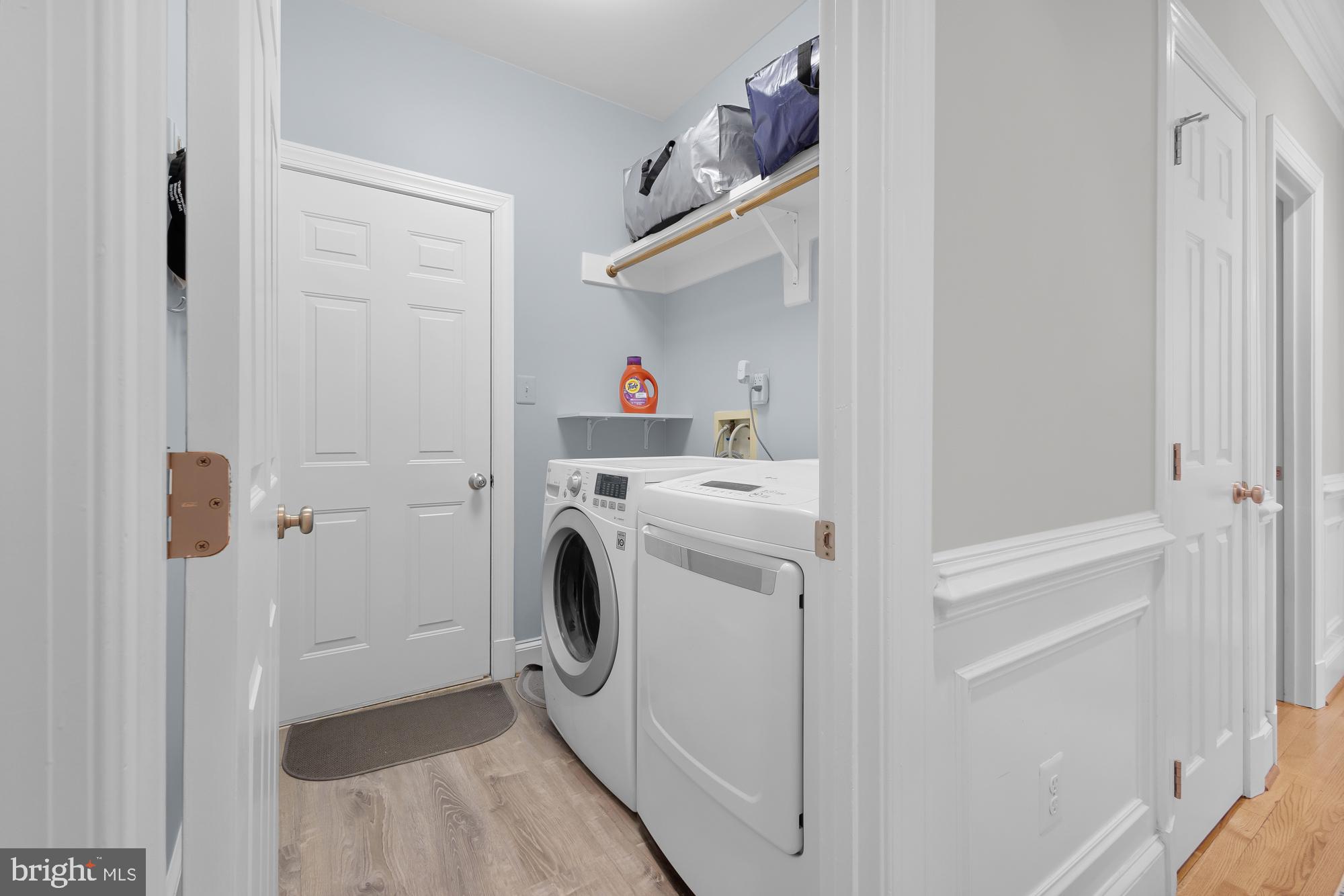 COUNTRY CLUB - Residential