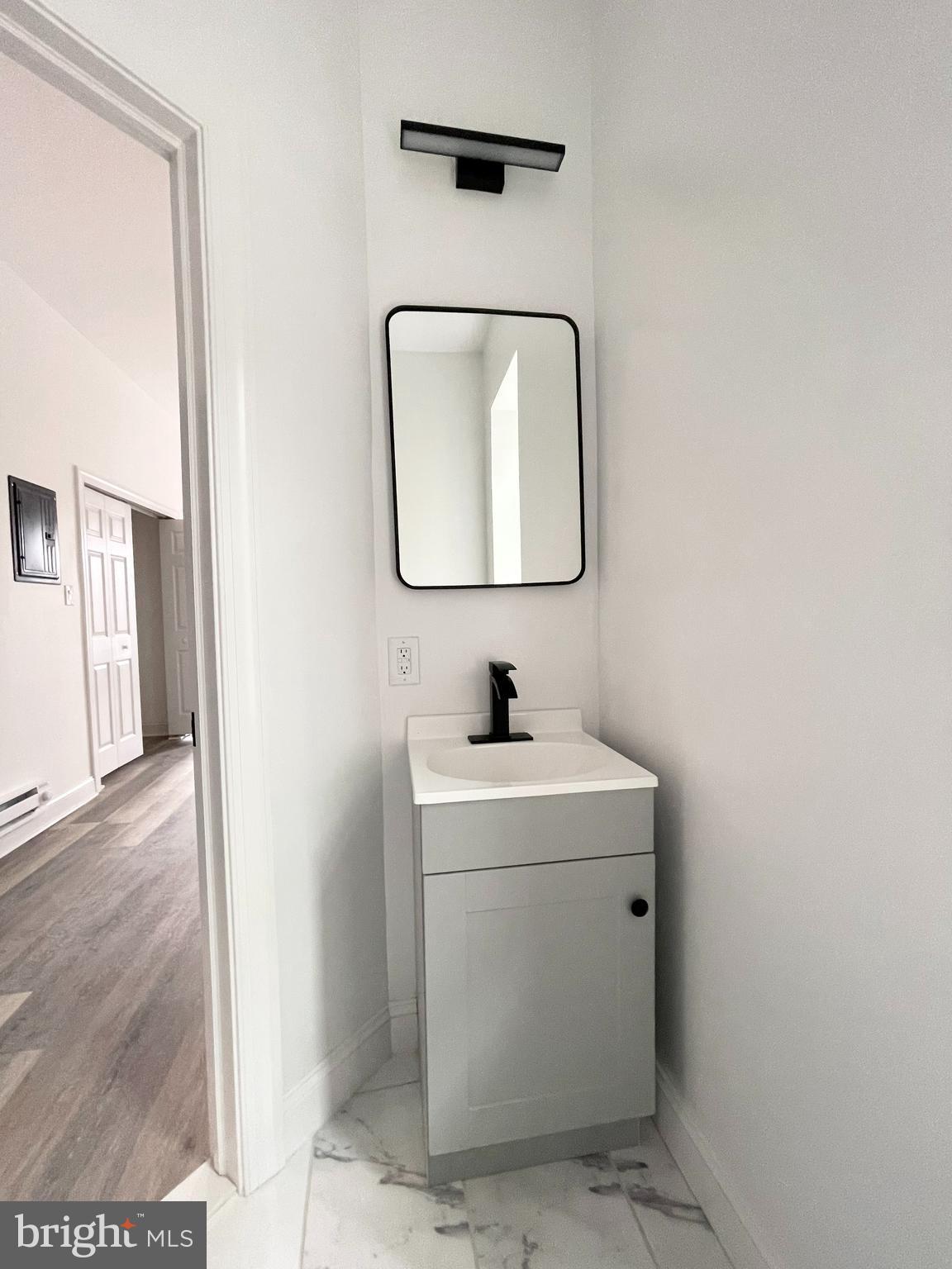 STRAWBERRY MANSION - Commercial Sale