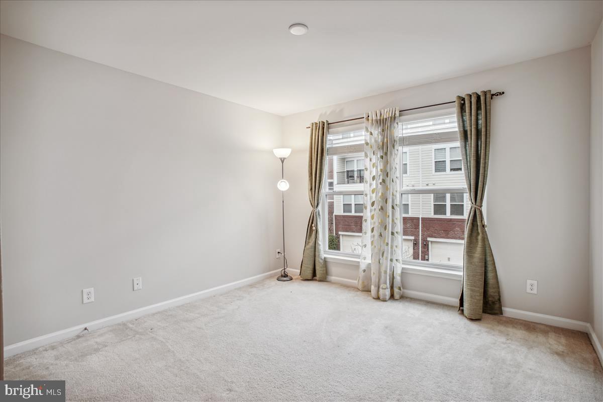 LOFTS AT METROWEST - Residential Lease