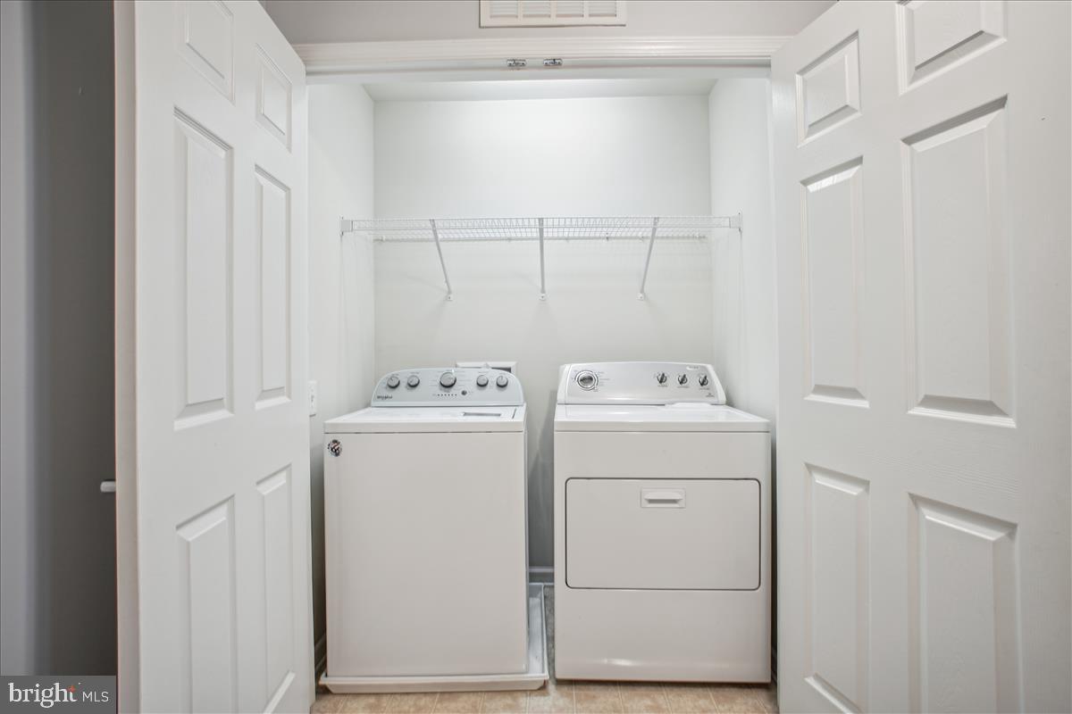 LOFTS AT METROWEST - Residential Lease