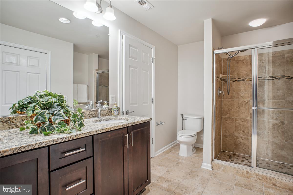 LOFTS AT METROWEST - Residential Lease