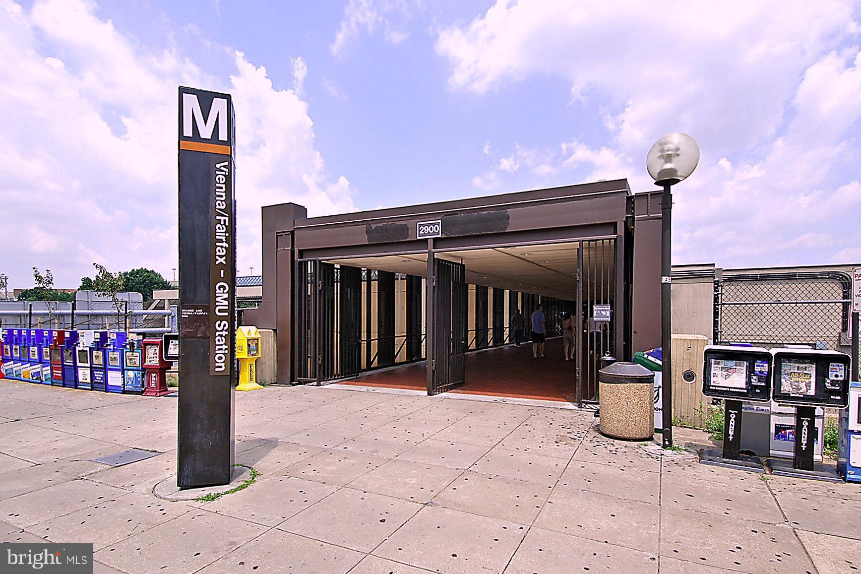 LOFTS AT METROWEST - Residential Lease