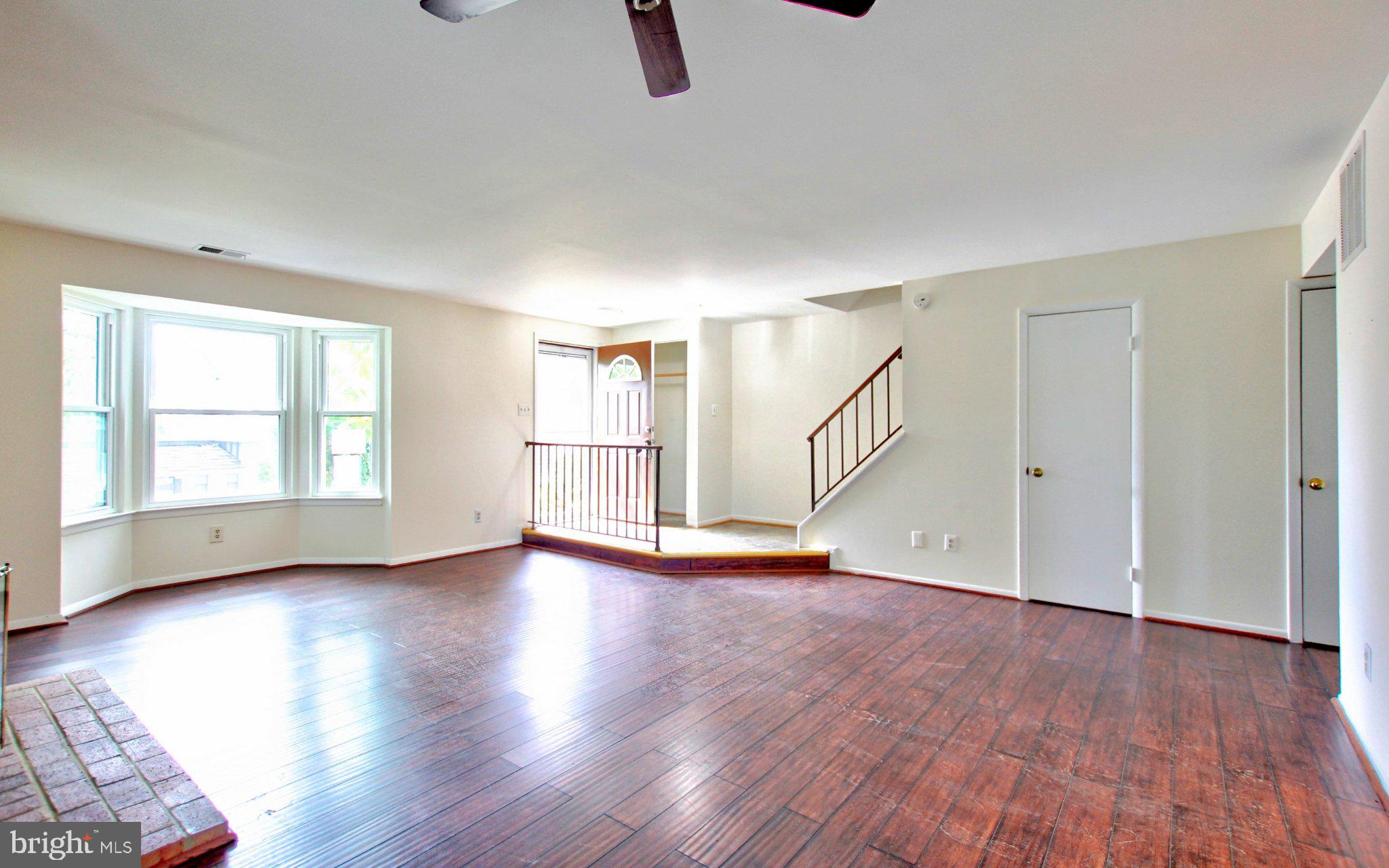 13131 MUSICMASTER DRIVE 123