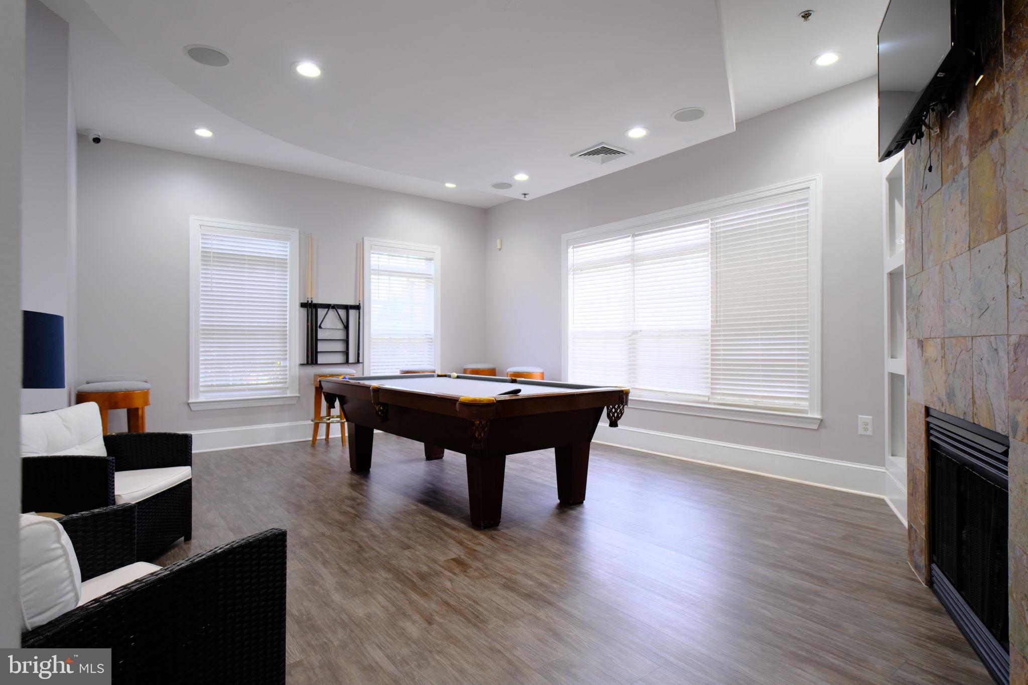 WESTCHESTER AT STRATFORD - Residential